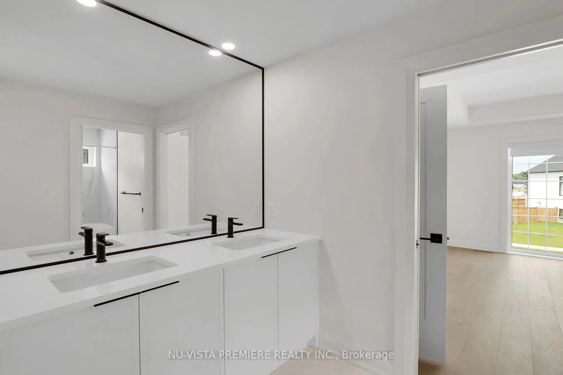 7301 Silver Creek Circle