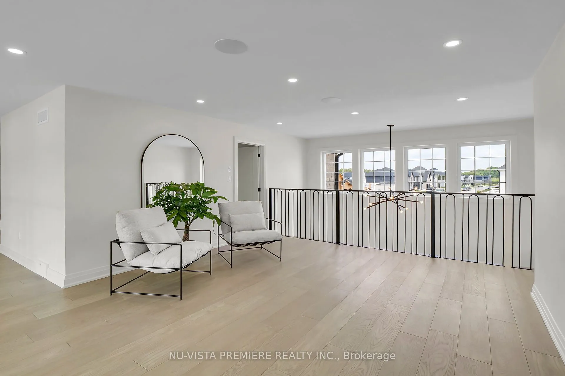 7301 Silver Creek Circle