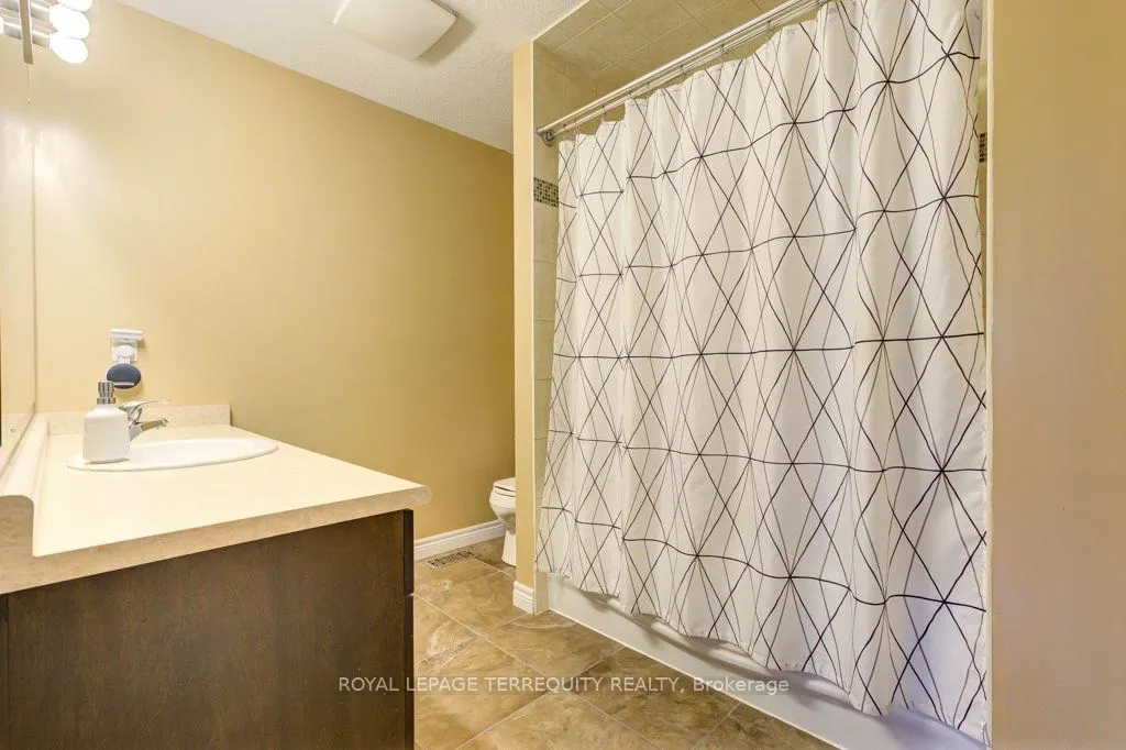 105 Bard Boulevard, #52