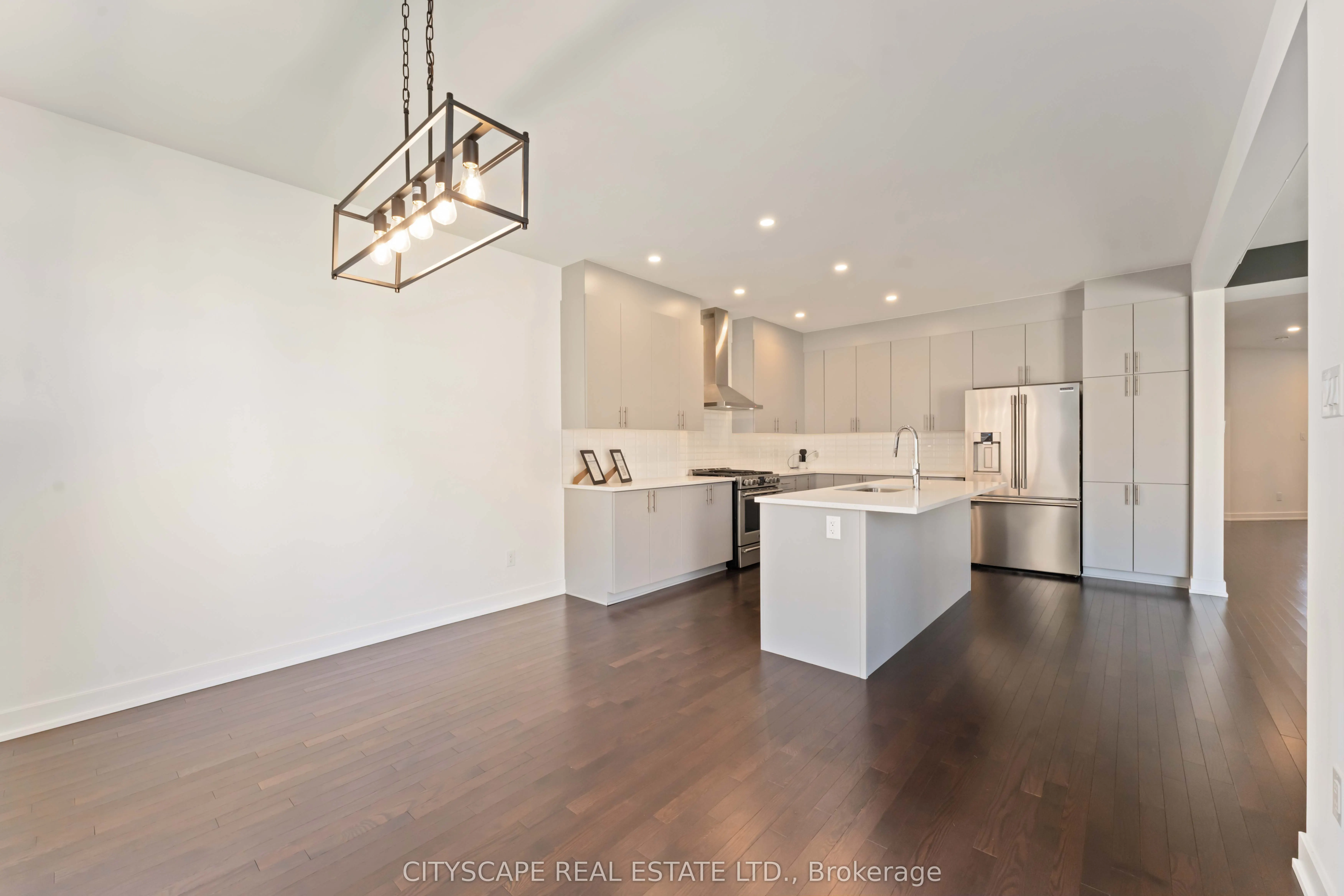 617 Kenabeek Terrace