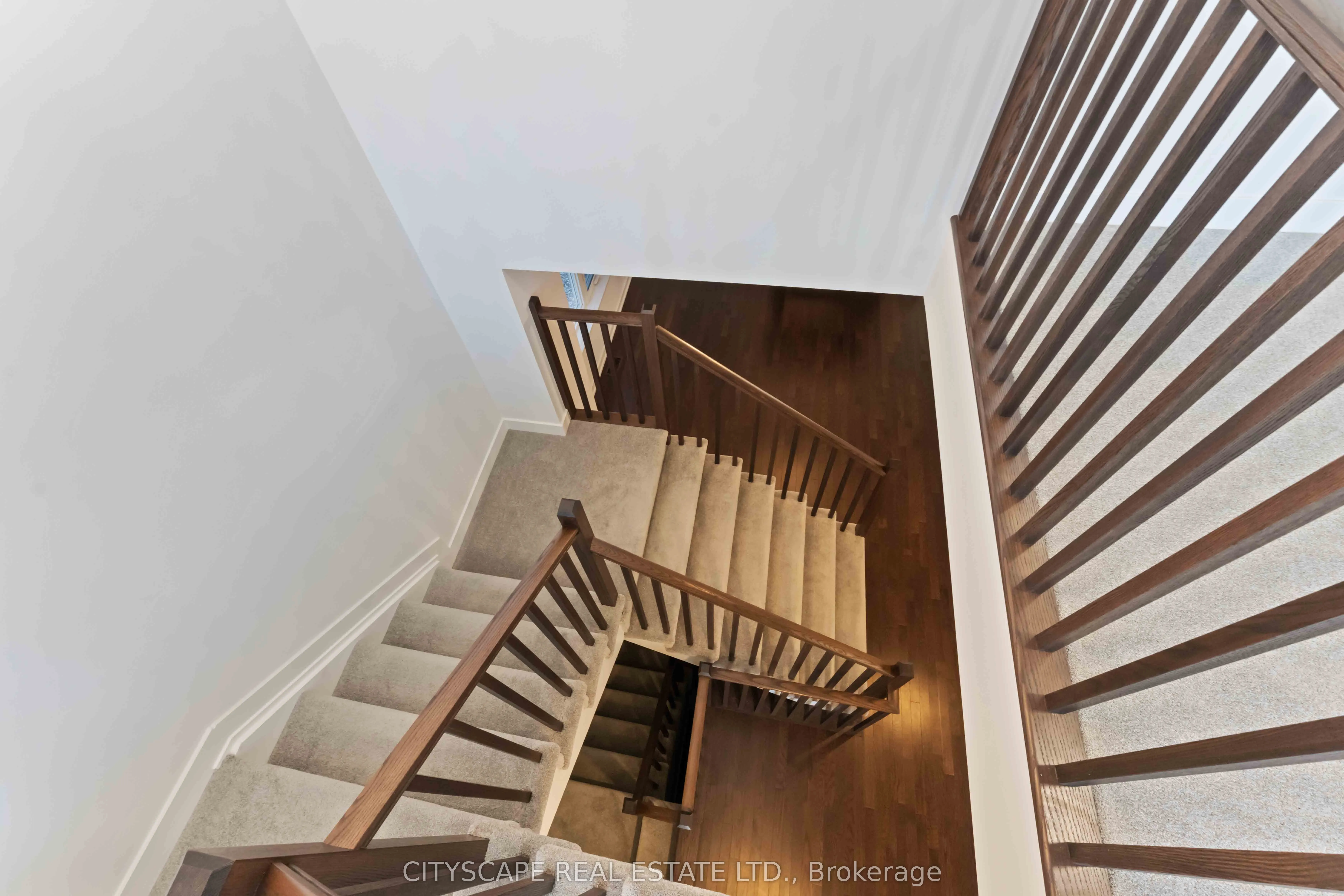 617 Kenabeek Terrace