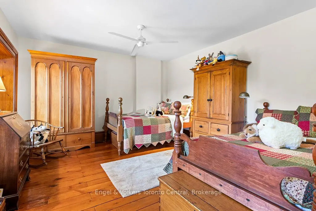 727070 Side Rd 22C Side Road W