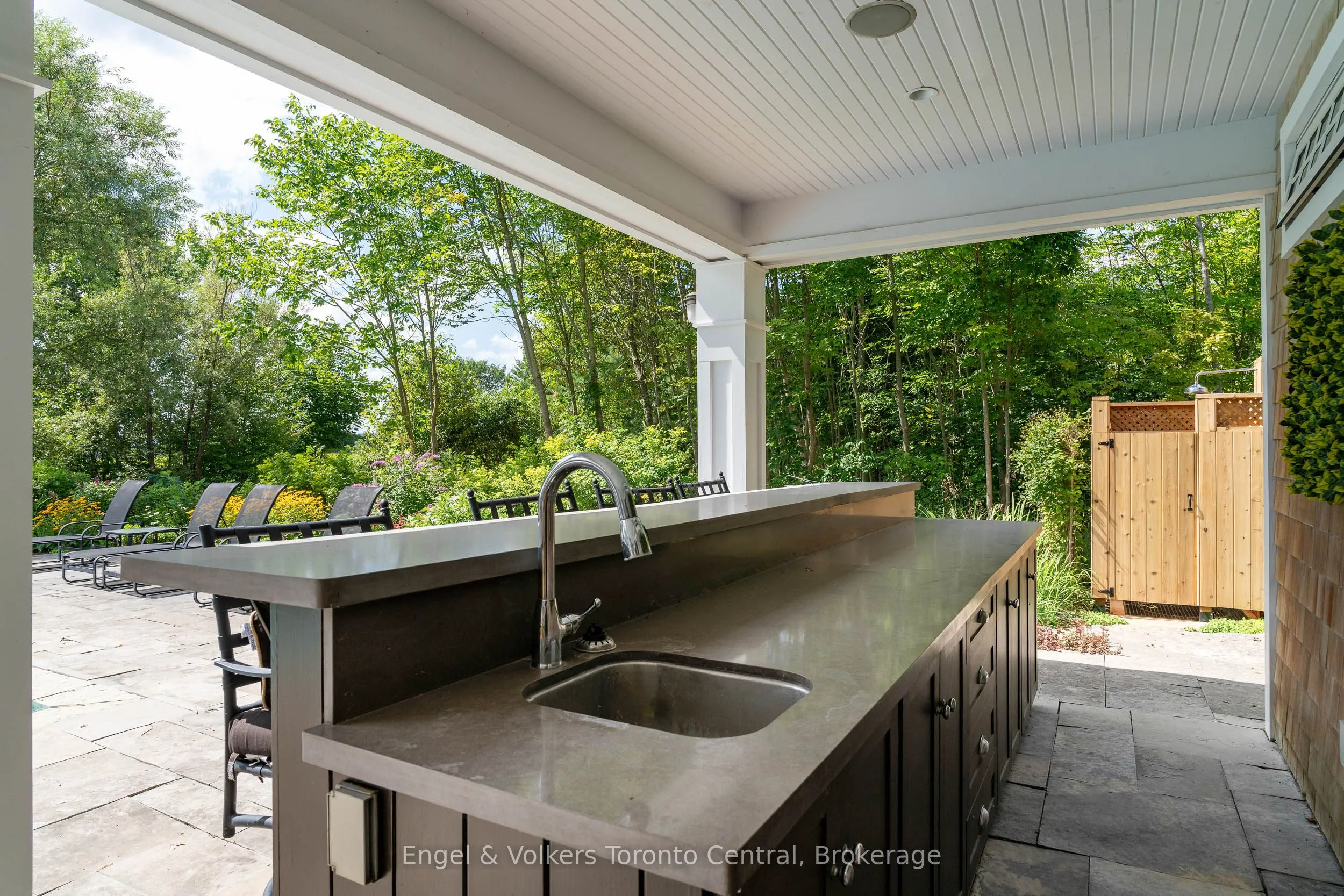 727070 Side Rd 22C Side Road W