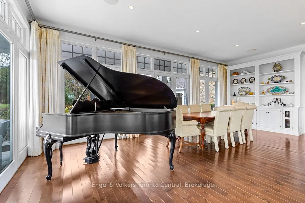 727070 Side Rd 22C Side Road W