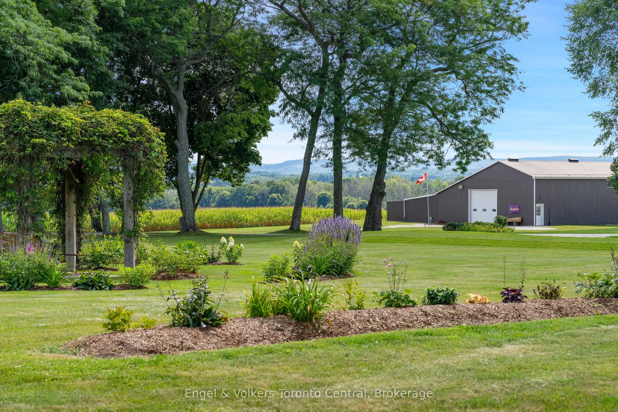 727070 Side Rd 22C Side Road W