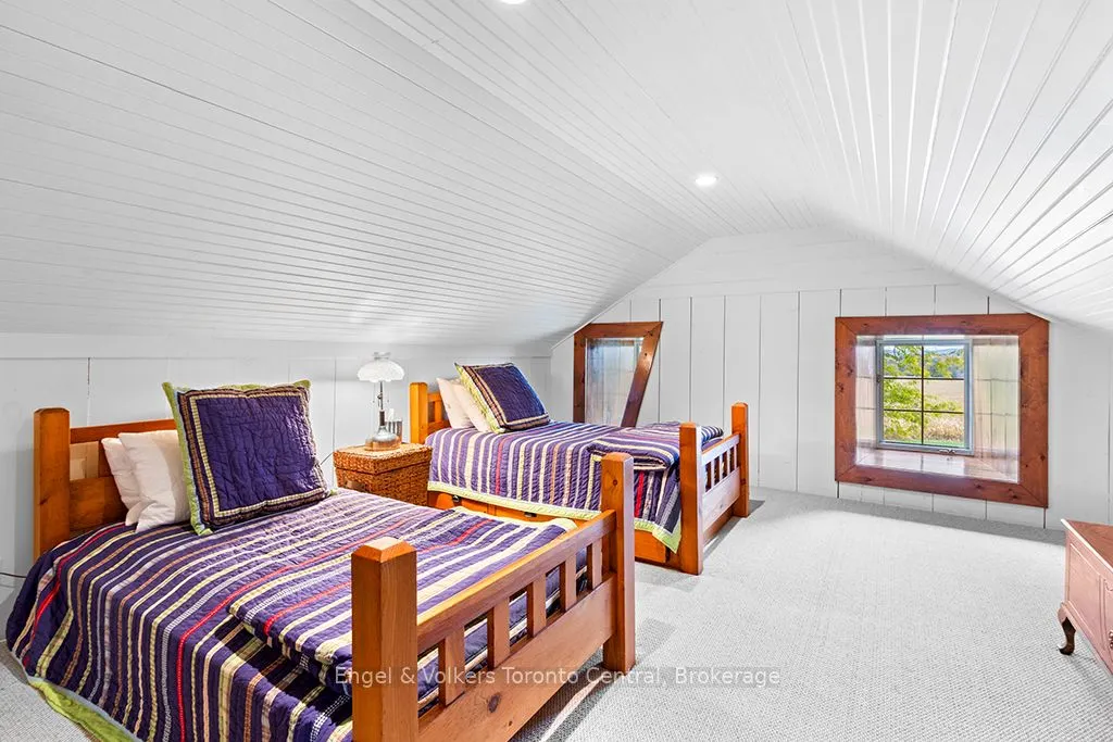 727070 Side Rd 22C Side Road W