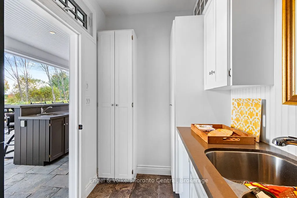 727070 Side Rd 22C Side Road W