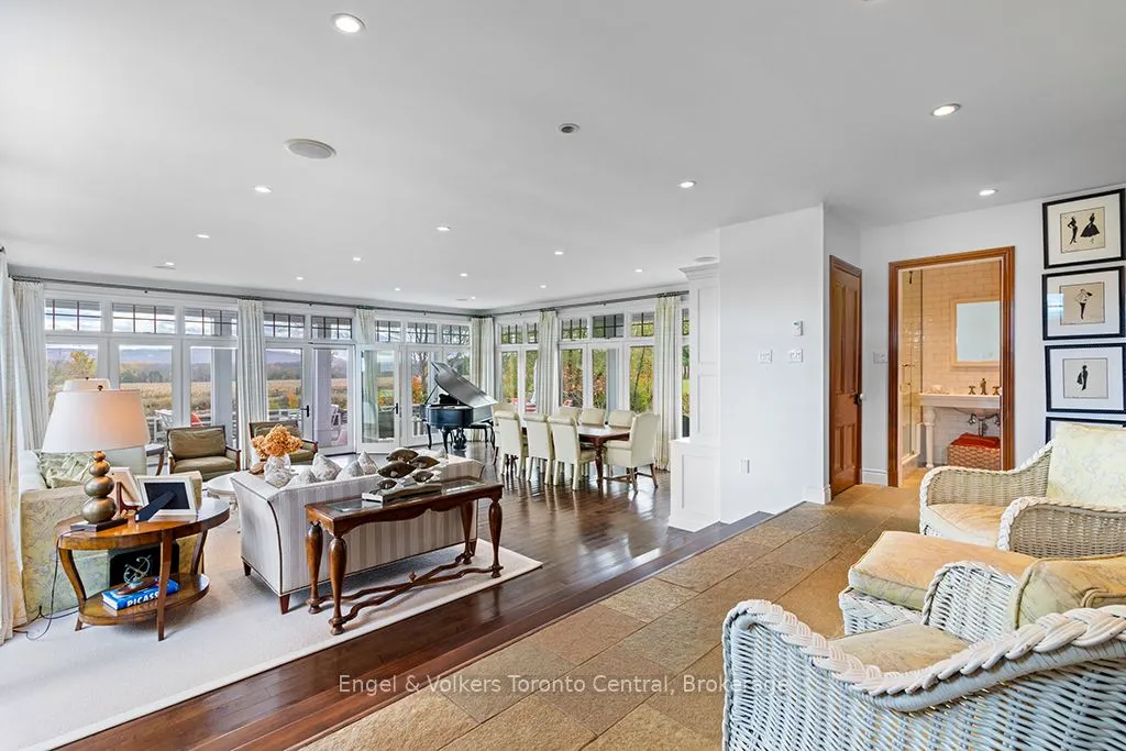 727070 Side Rd 22C Side Road W