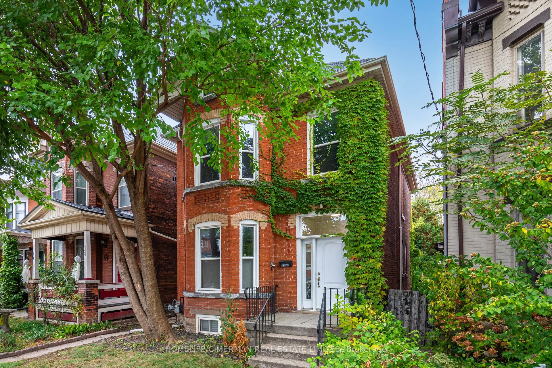 67 West Avenue N, #Unit #2 - Second Floor