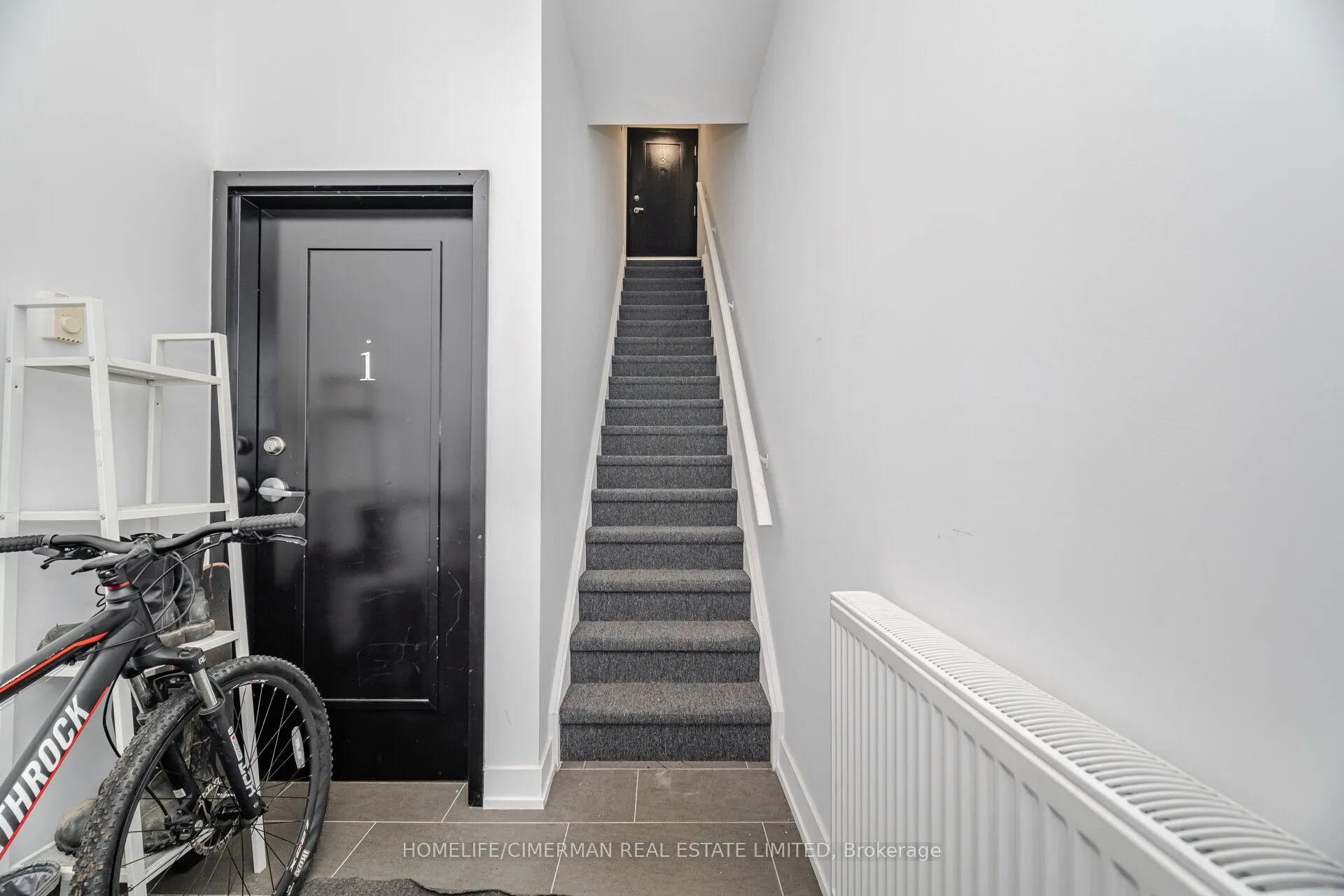 67 West Avenue N, #Unit #2 - Second Floor