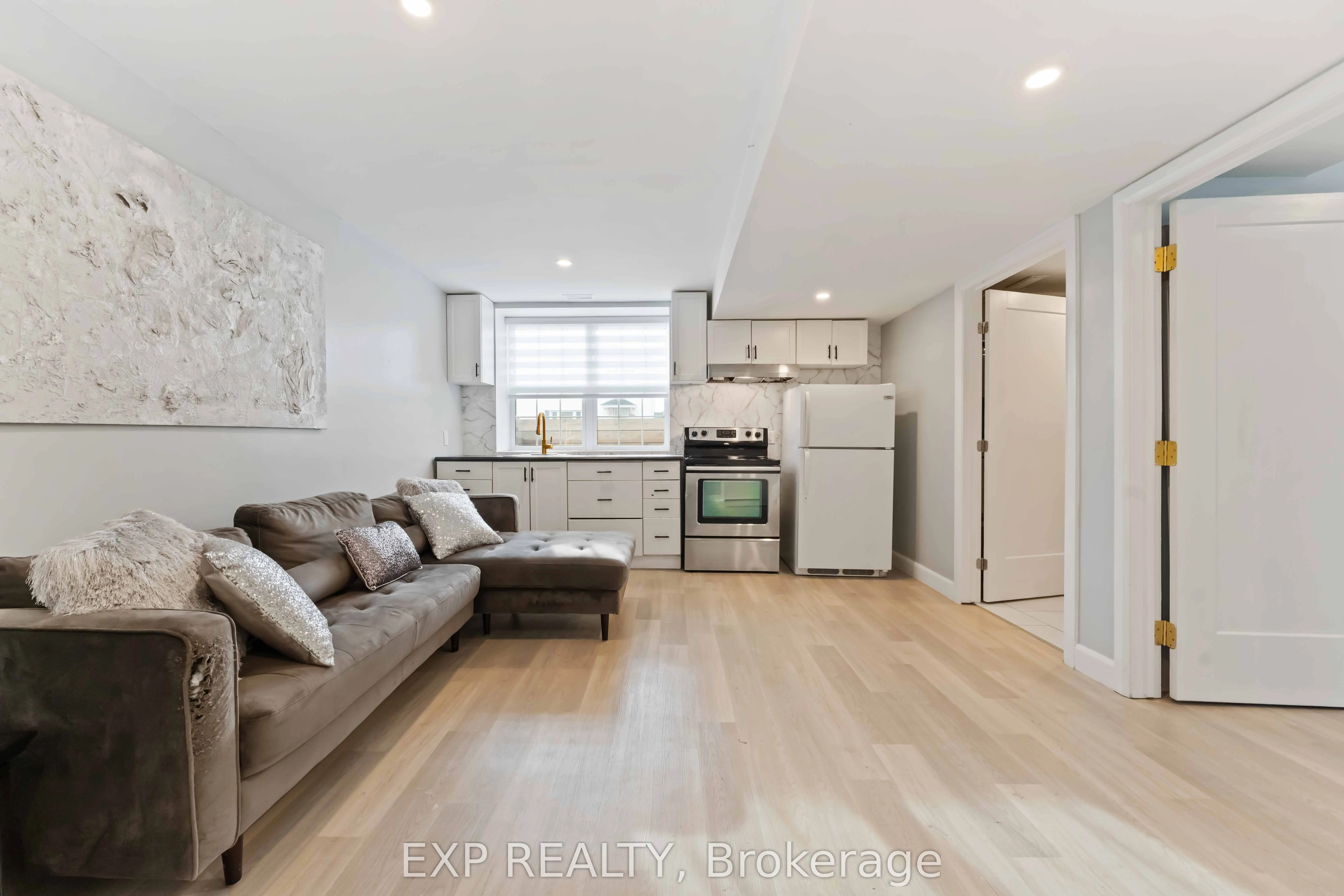 1223 Kitchener Avenue, #B