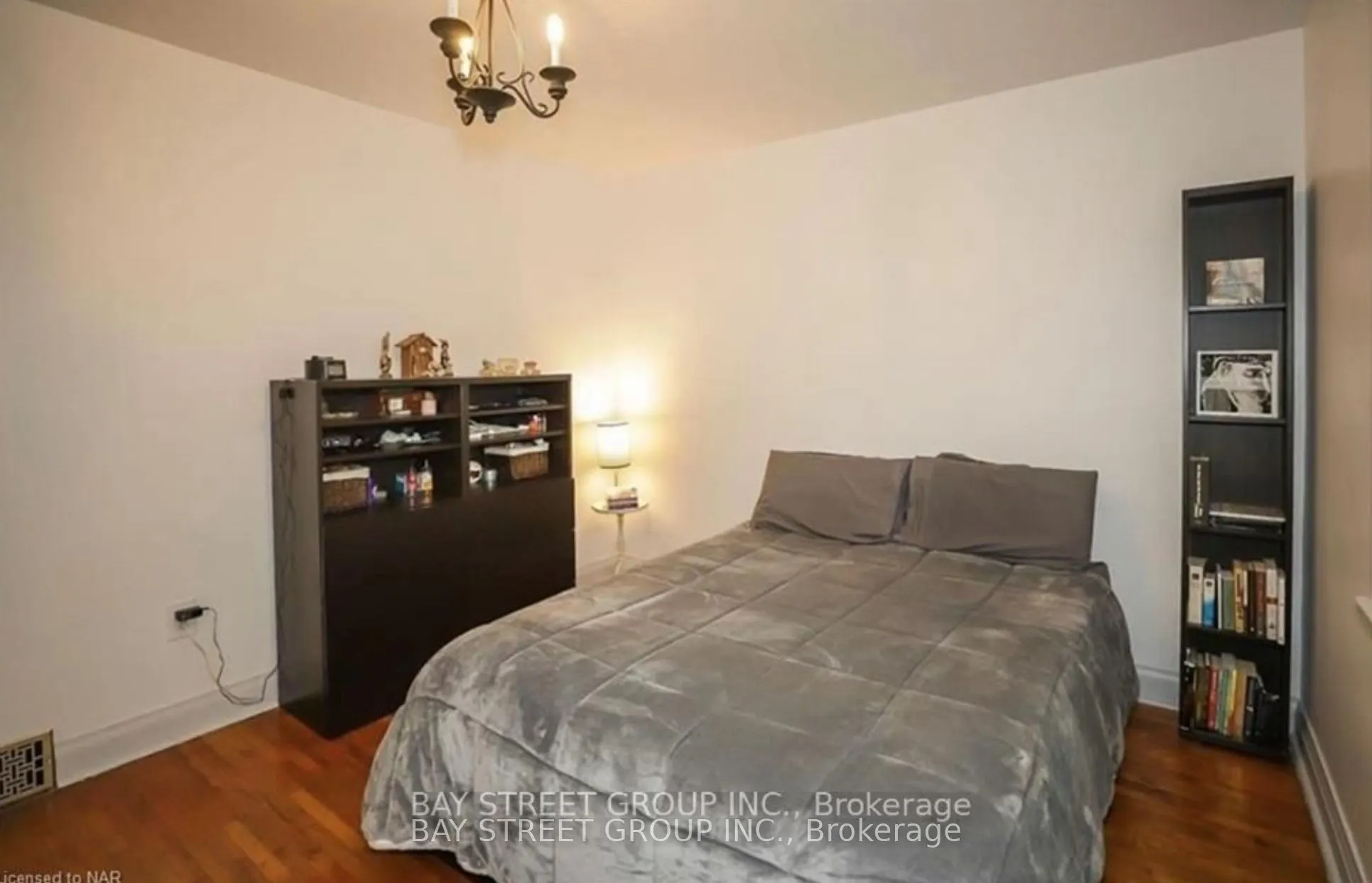 6565 Stamford Green Drive