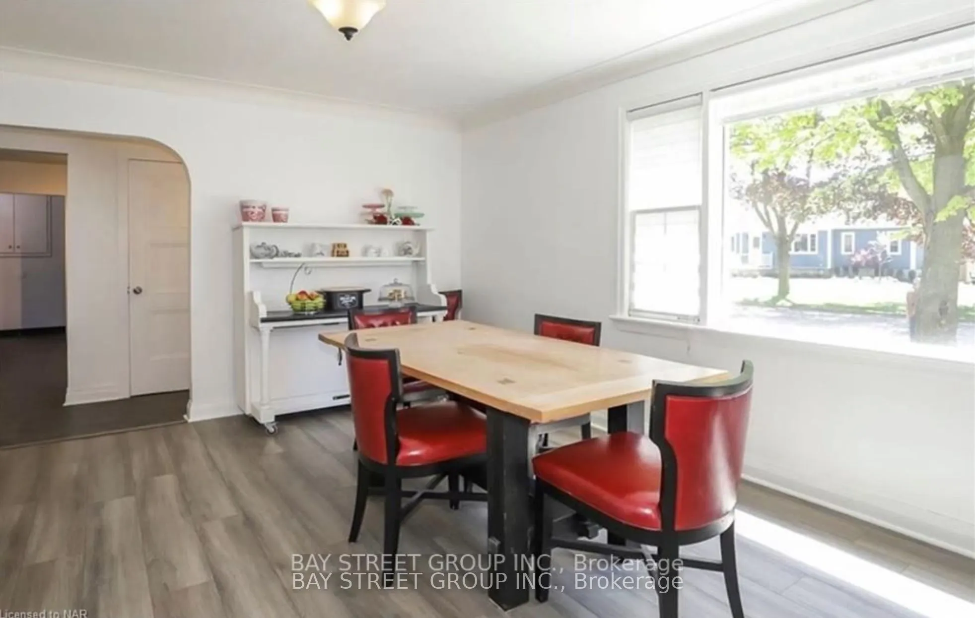 6565 Stamford Green Drive