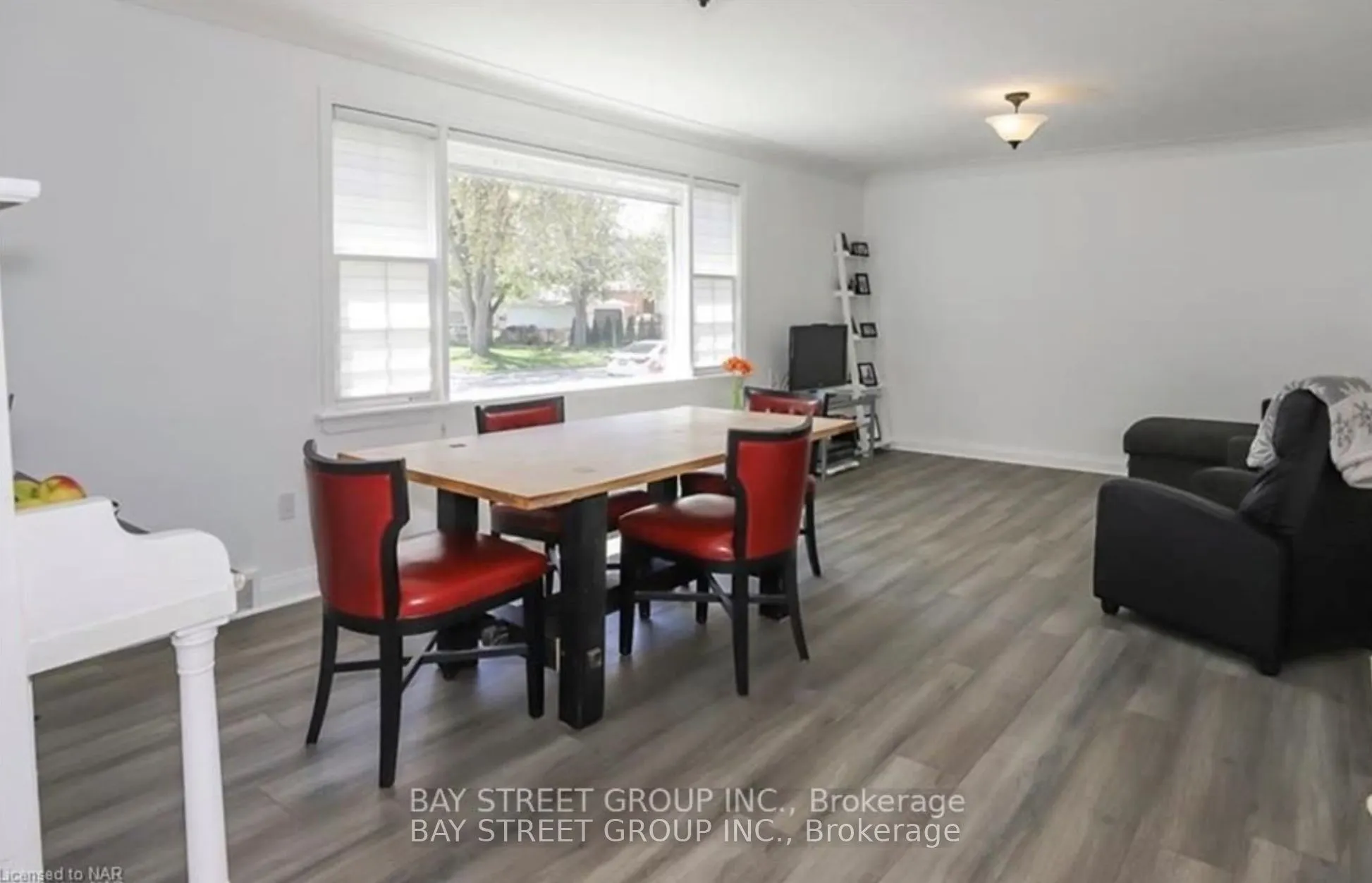 6565 Stamford Green Drive