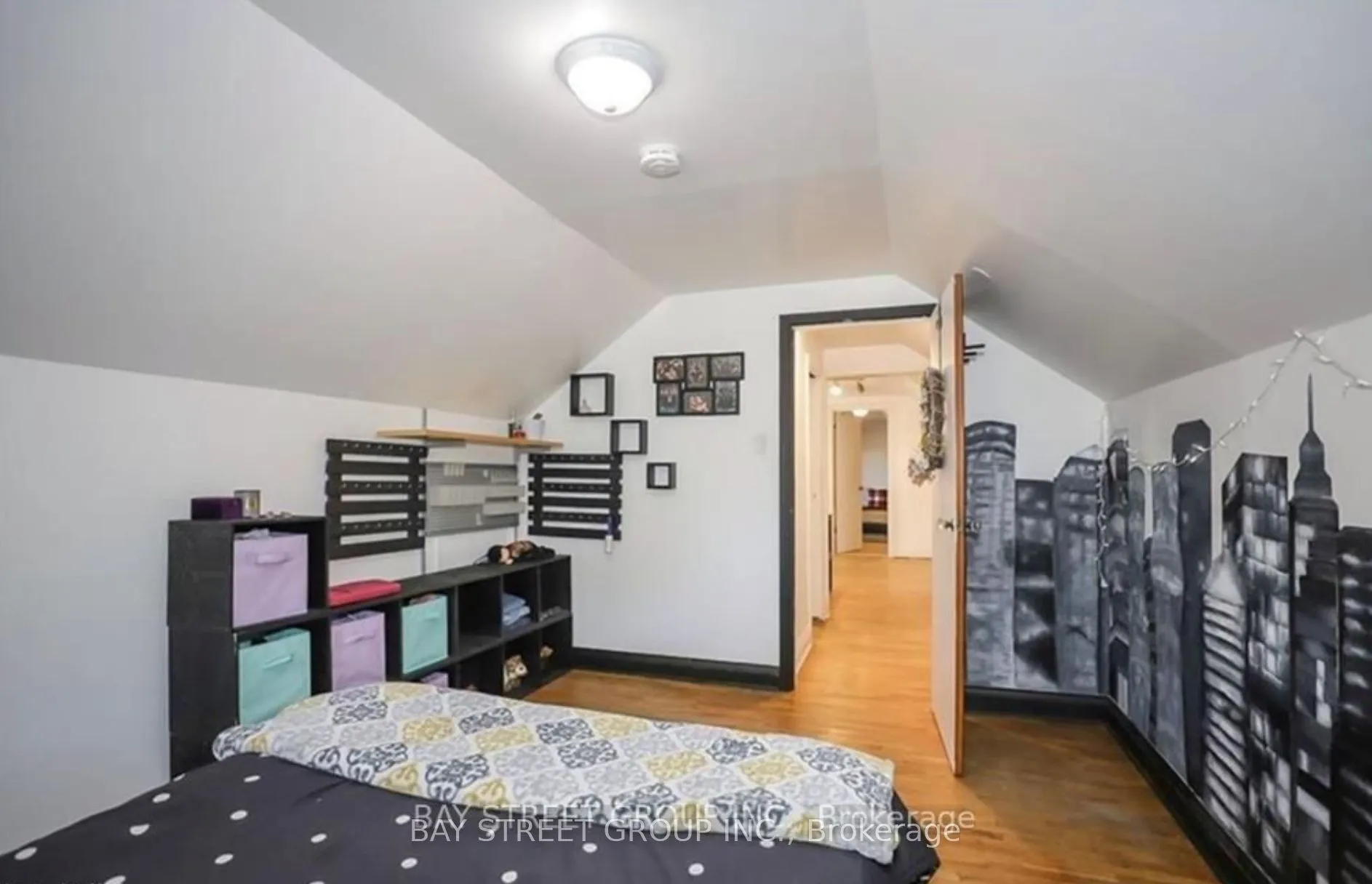 6565 Stamford Green Drive