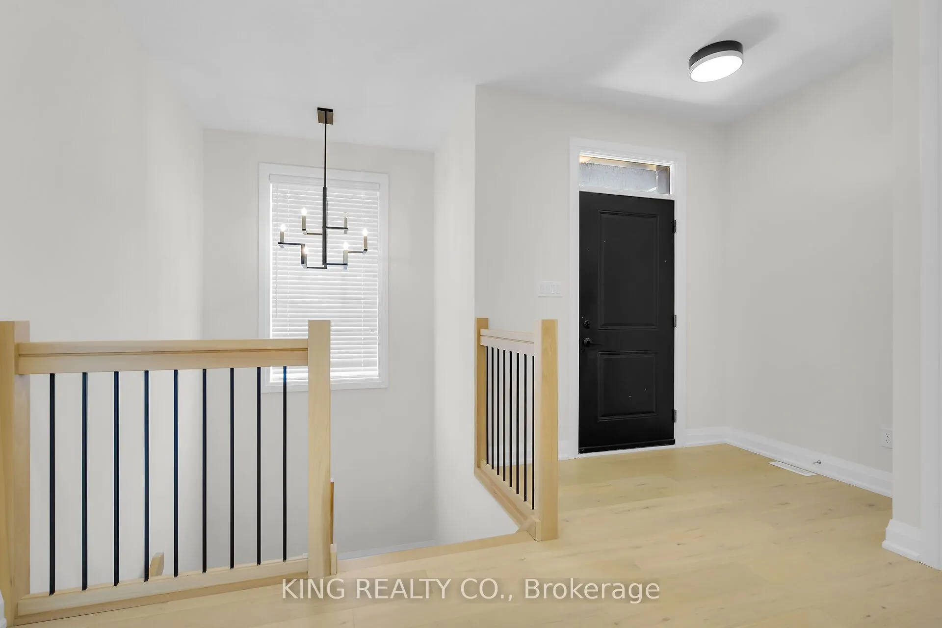 383 Daventry Way, #21