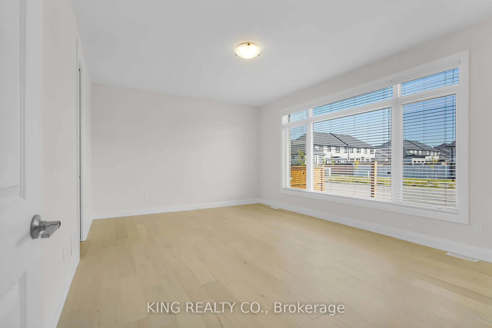 383 Daventry Way, #21