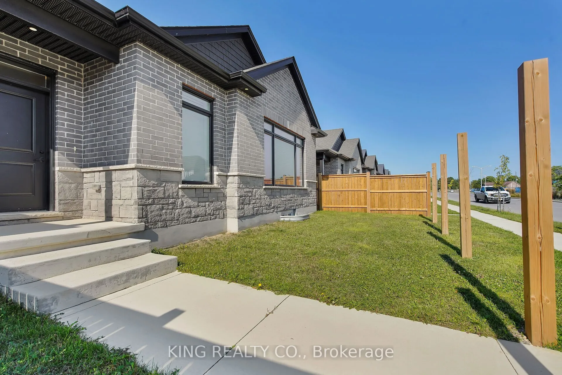 383 Daventry Way, #21