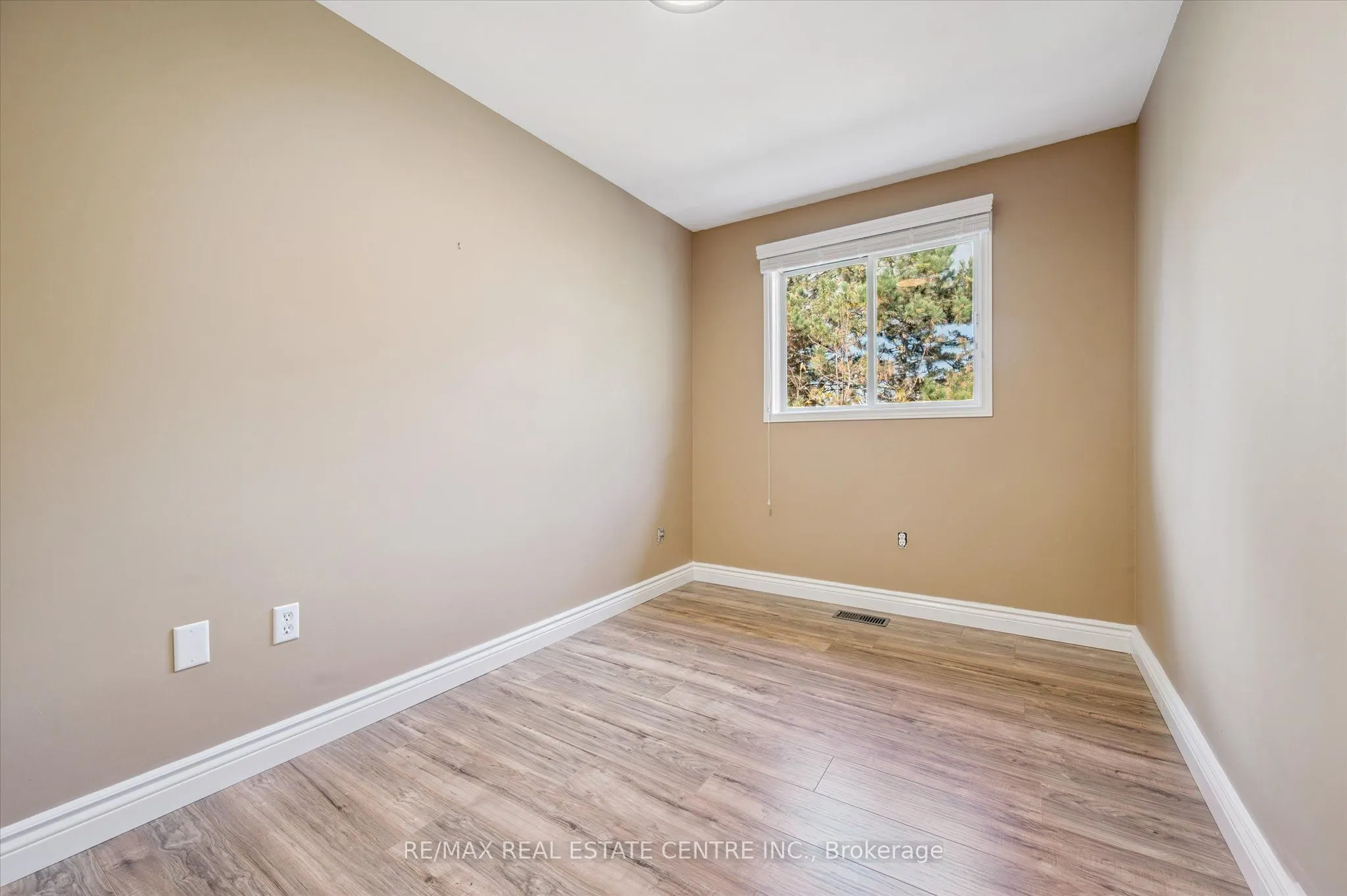 589 Beechwood Drive, #5