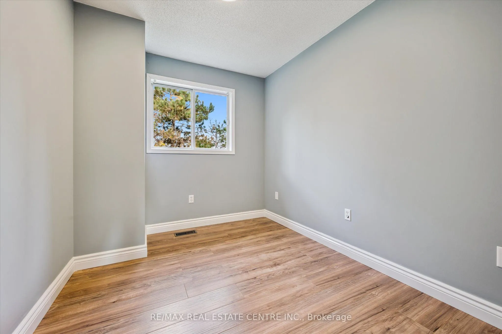 589 Beechwood Drive, #5