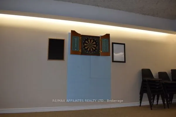 2760 Carousel Crescent, #407