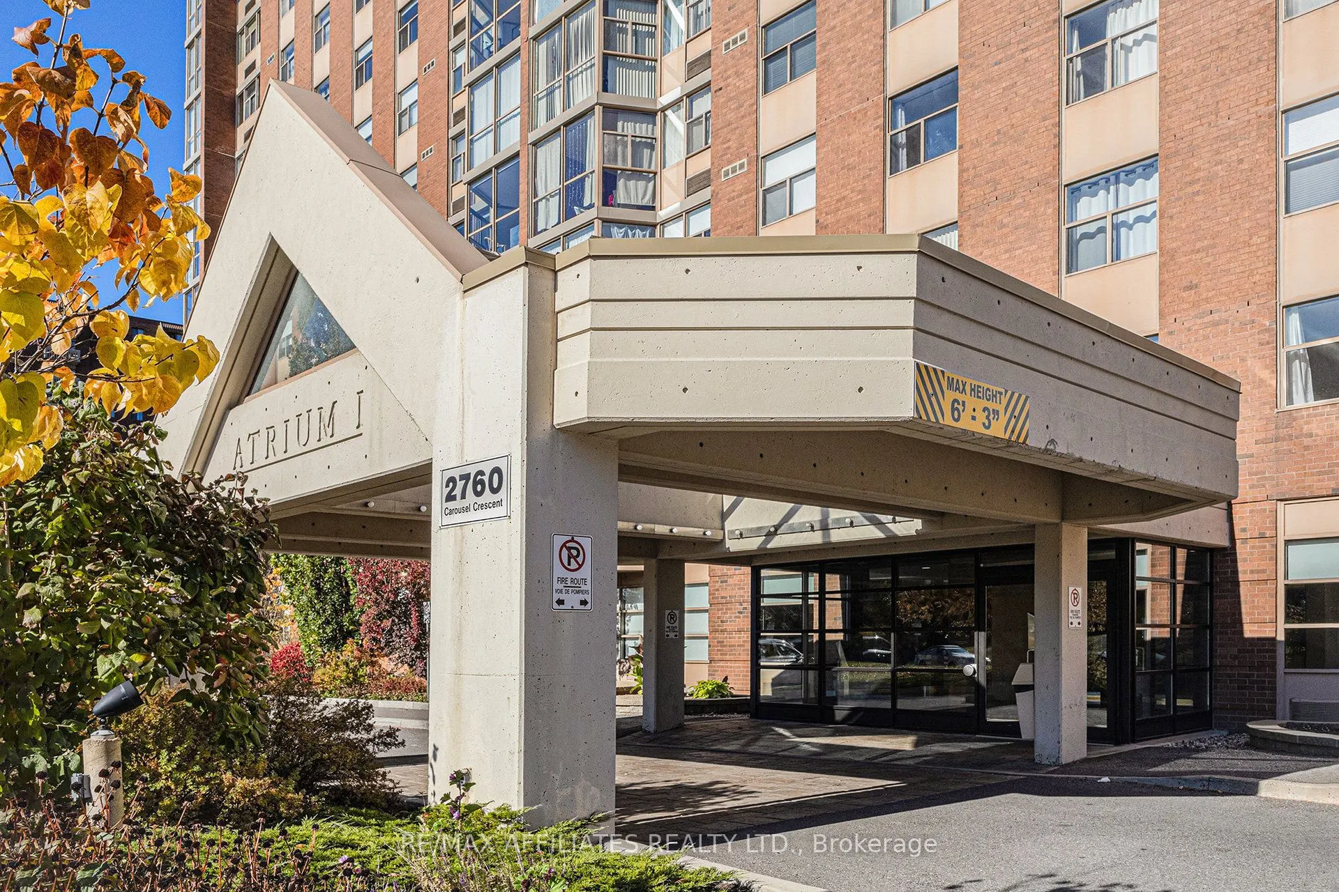 2760 Carousel Crescent, #407