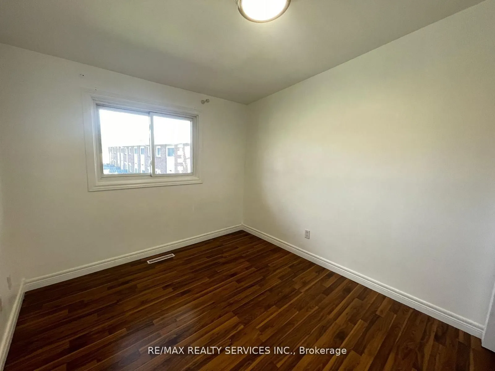 1730 Columbia Court, #97