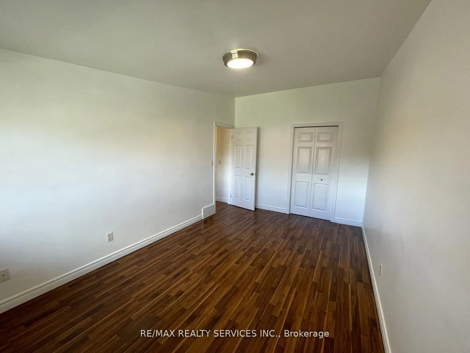 1730 Columbia Court, #97