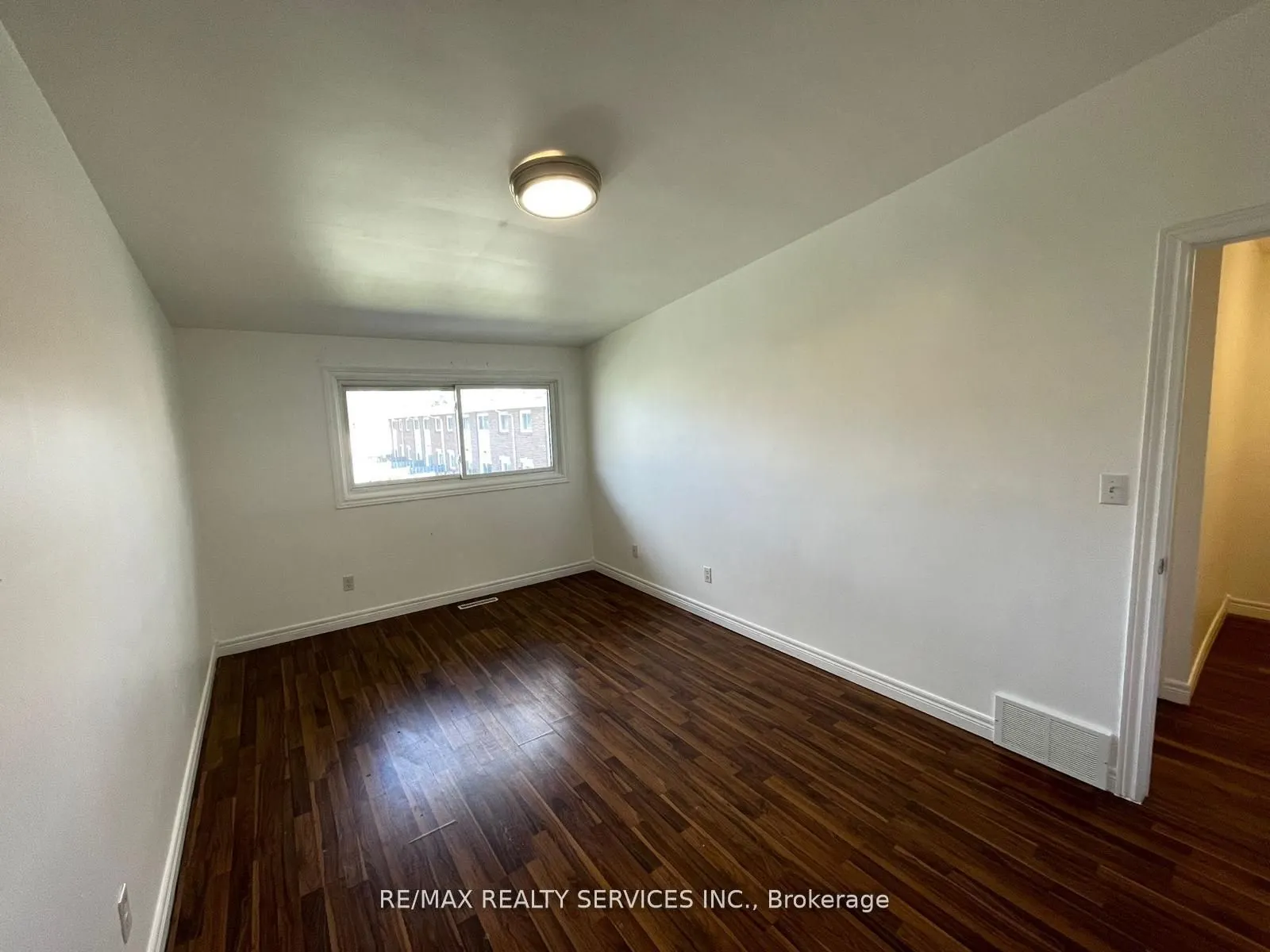 1730 Columbia Court, #97