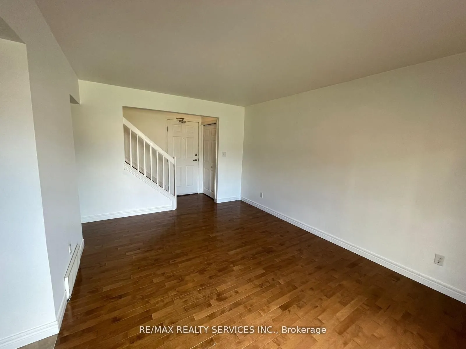 1730 Columbia Court, #97