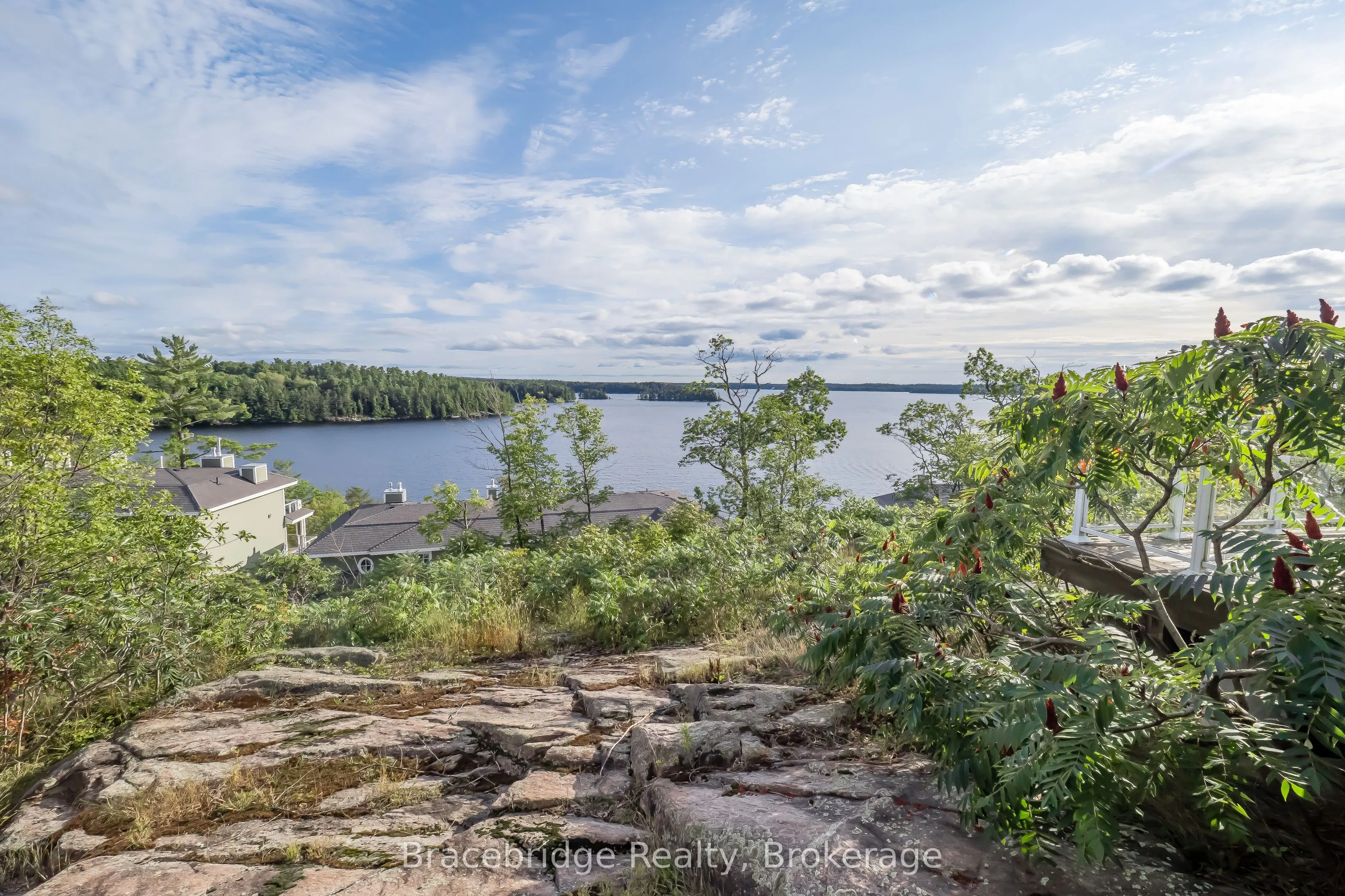 1869 Muskoka Rd 118 W Highway, #16