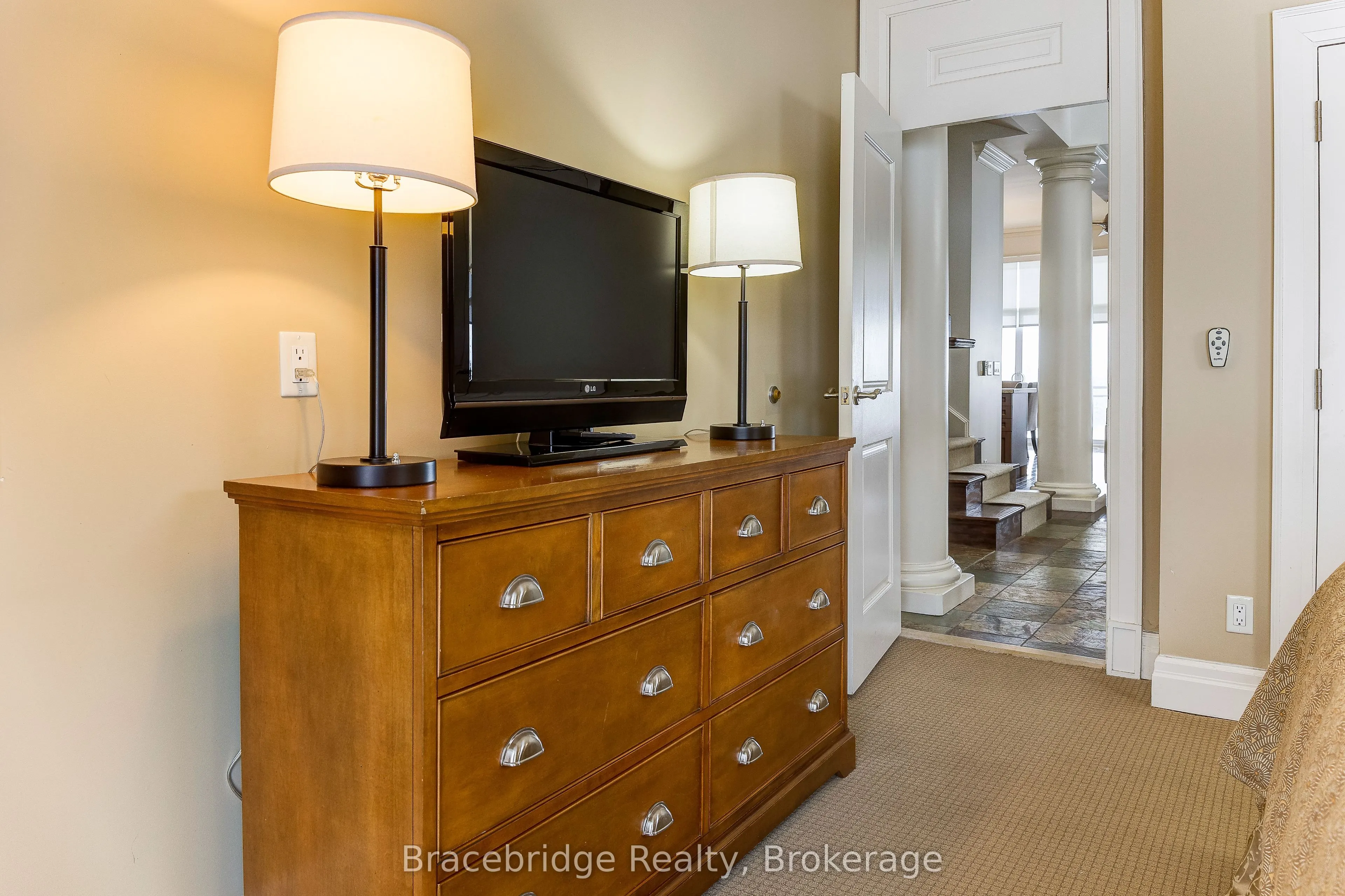 1869 Muskoka Rd 118 W Highway, #16