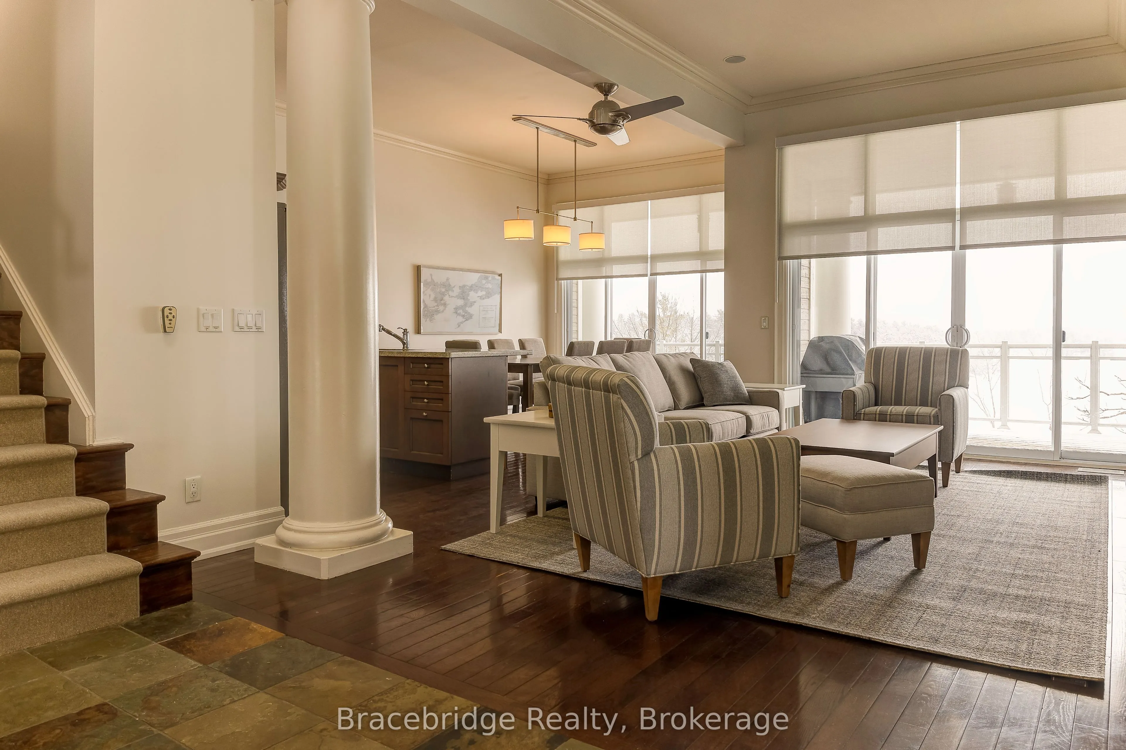 1869 Muskoka Rd 118 W Highway, #16