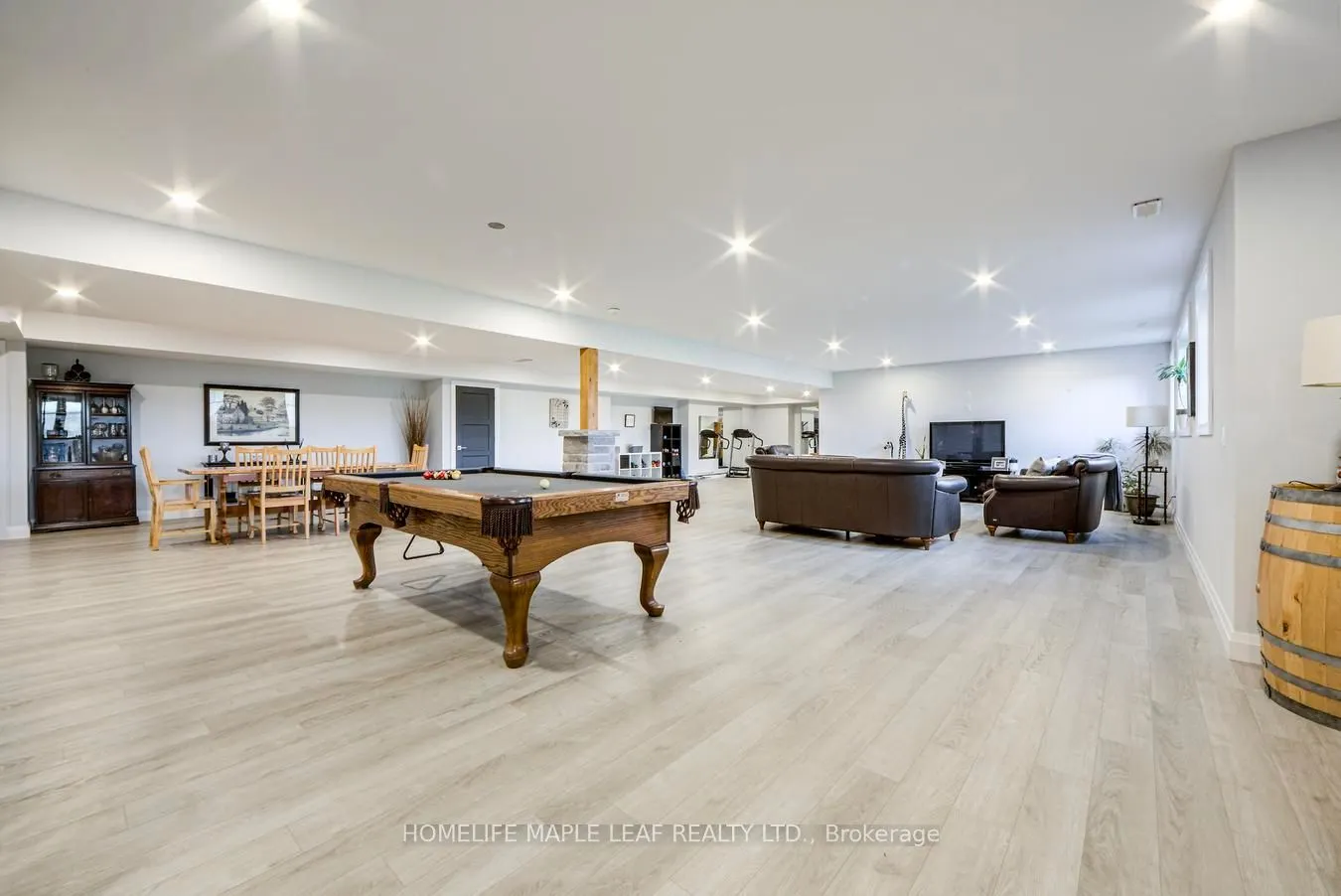 585437 County Road, #17