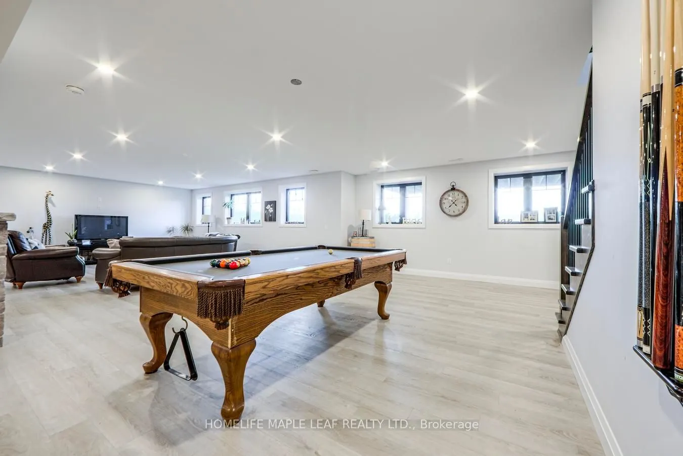 585437 County Road, #17