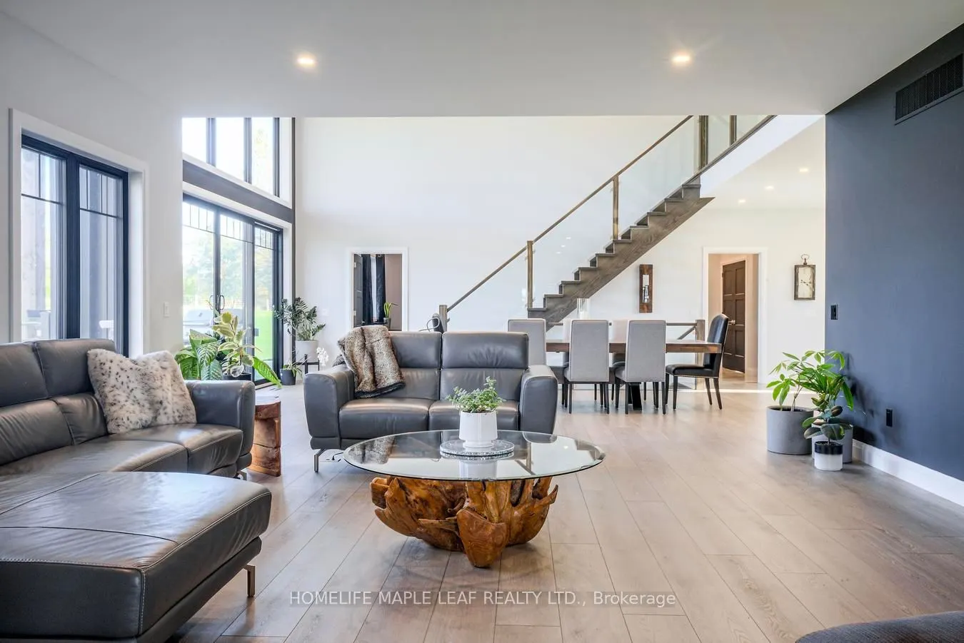 585437 County Road, #17