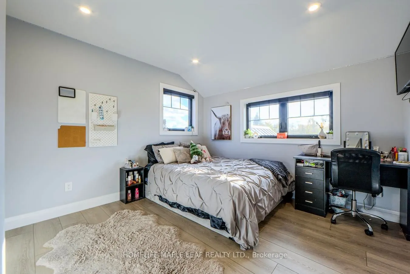 585437 County Road, #17