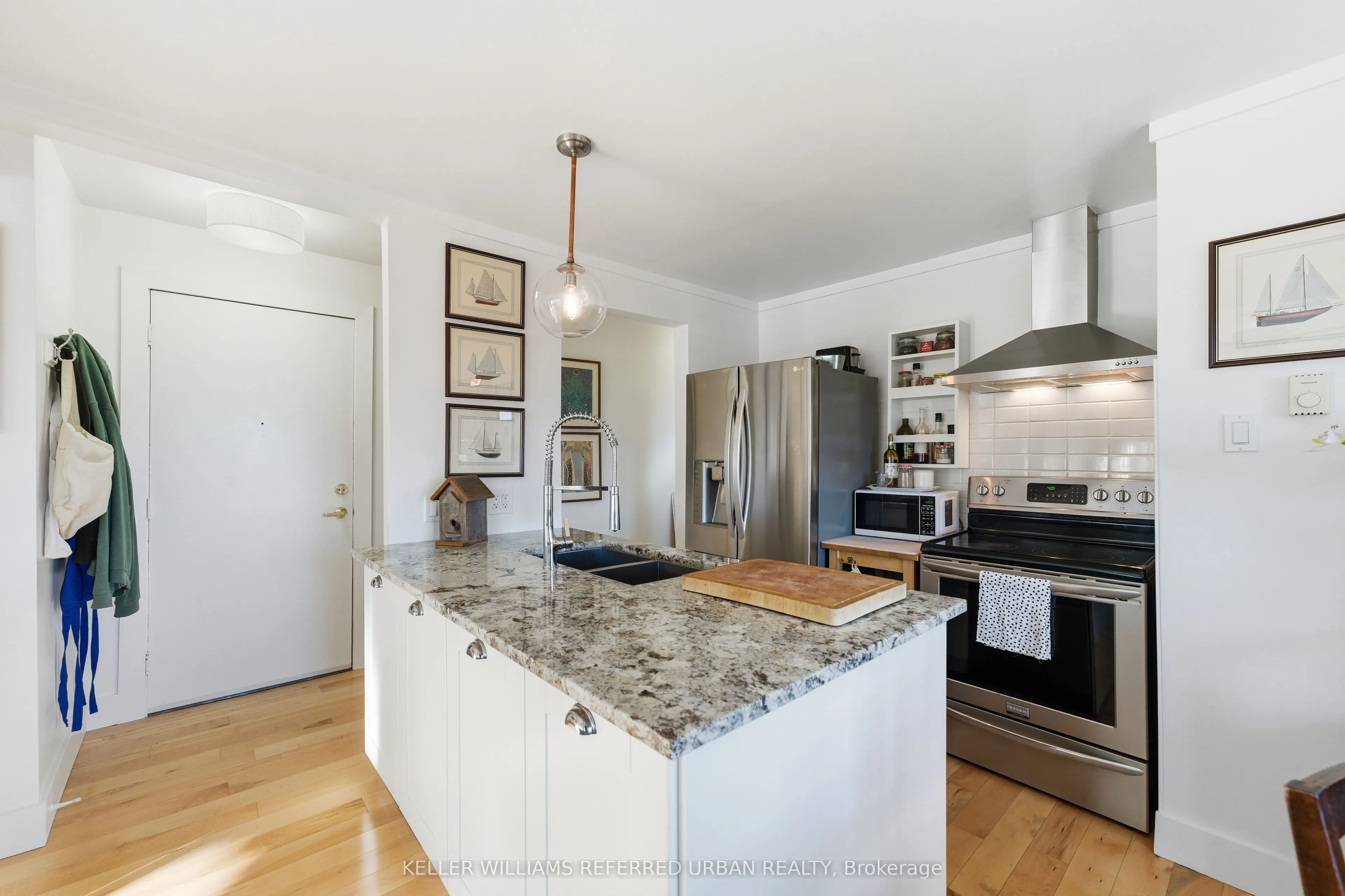 162 Church Street, #6