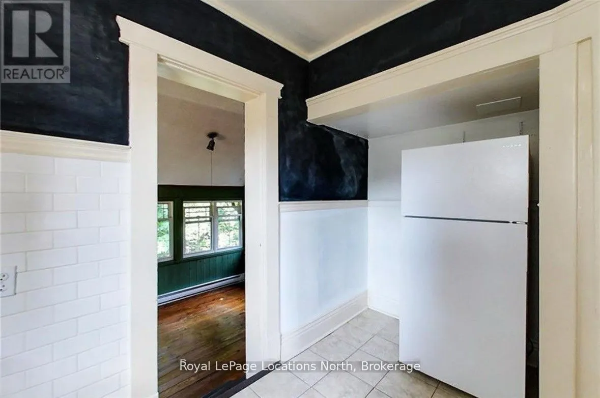 124 Sykes st Street S