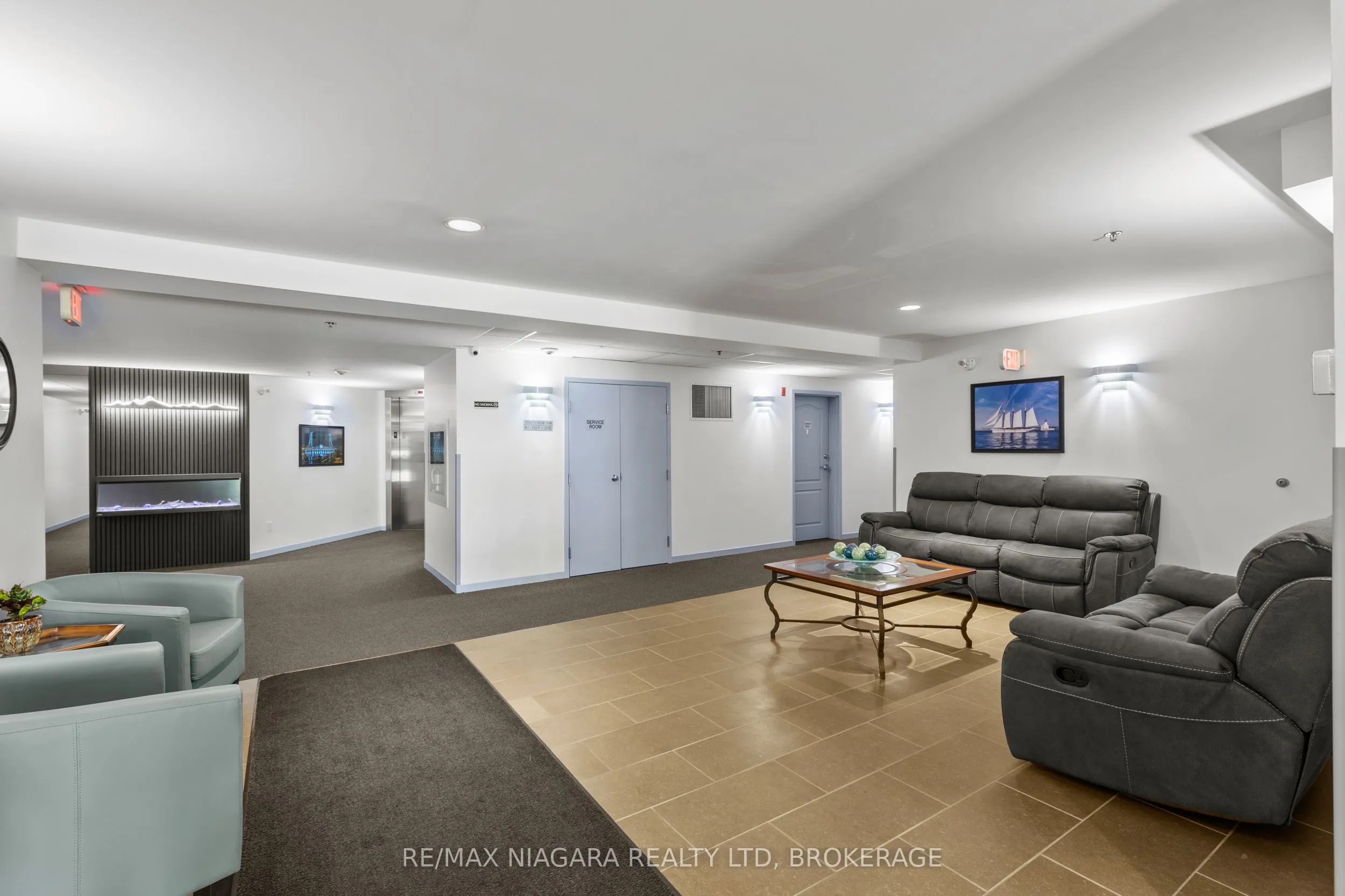 330 PRINCE CHARLES Drive, #1304