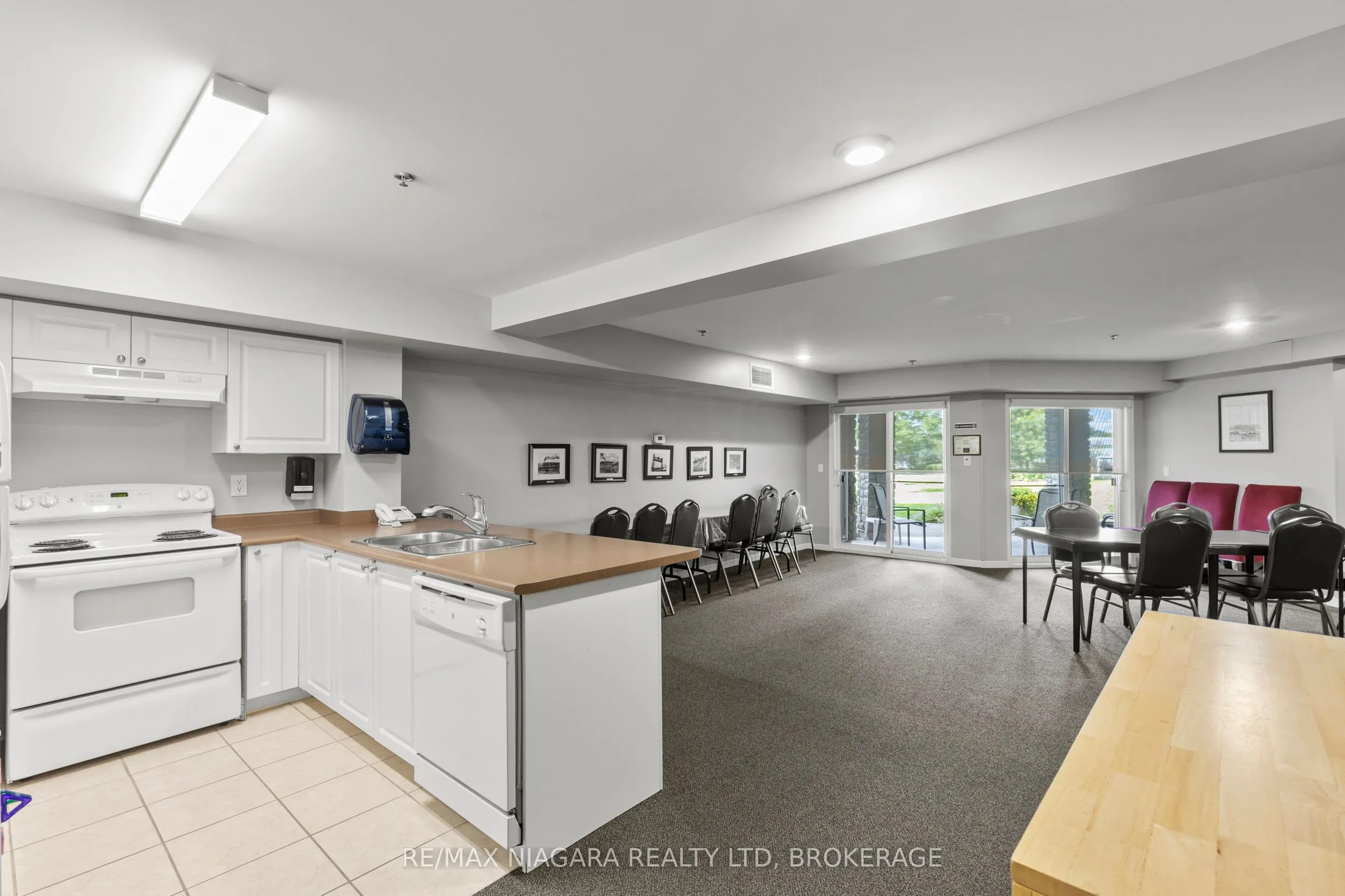 330 PRINCE CHARLES Drive, #1304