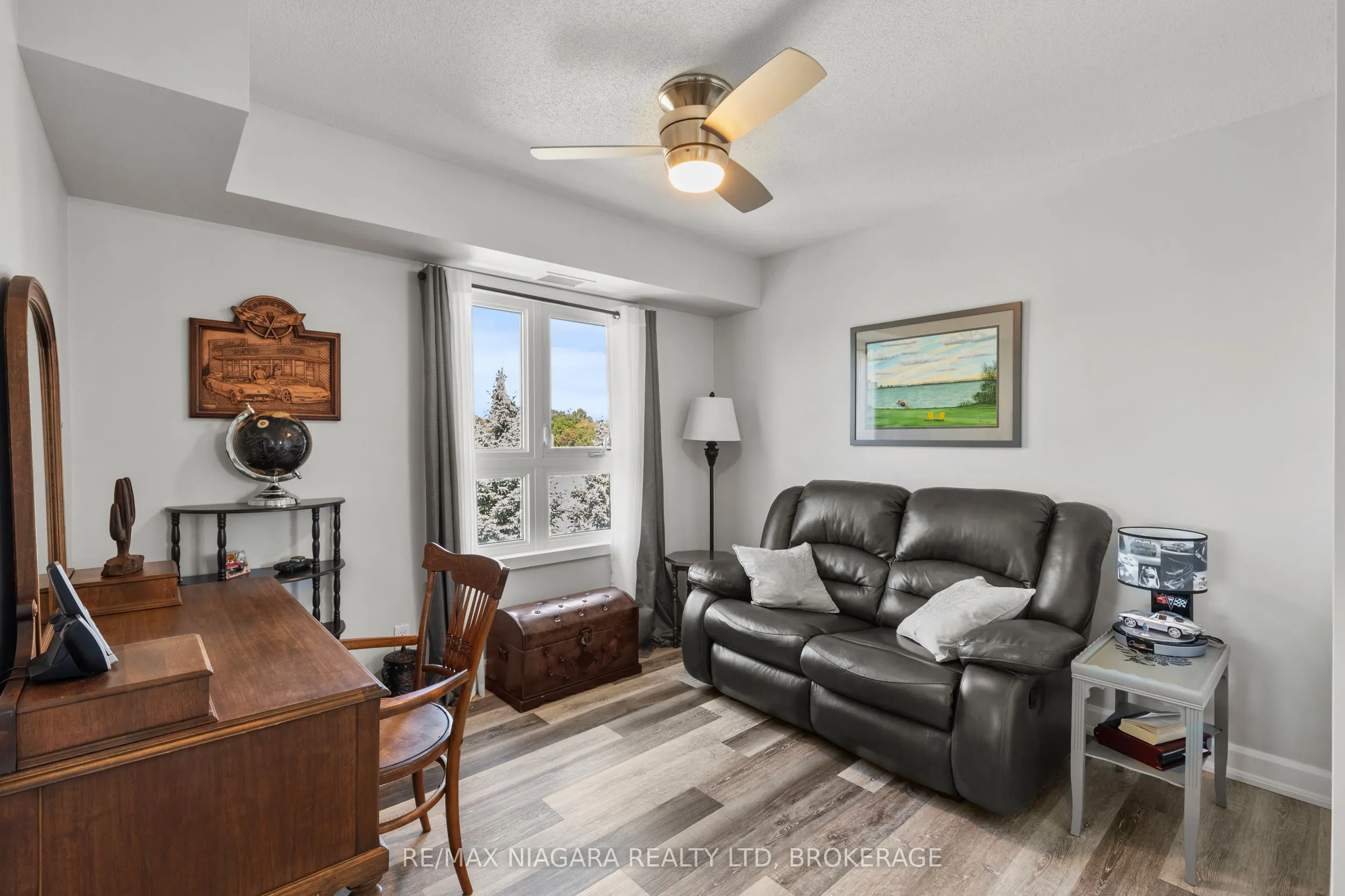 330 PRINCE CHARLES Drive, #1304