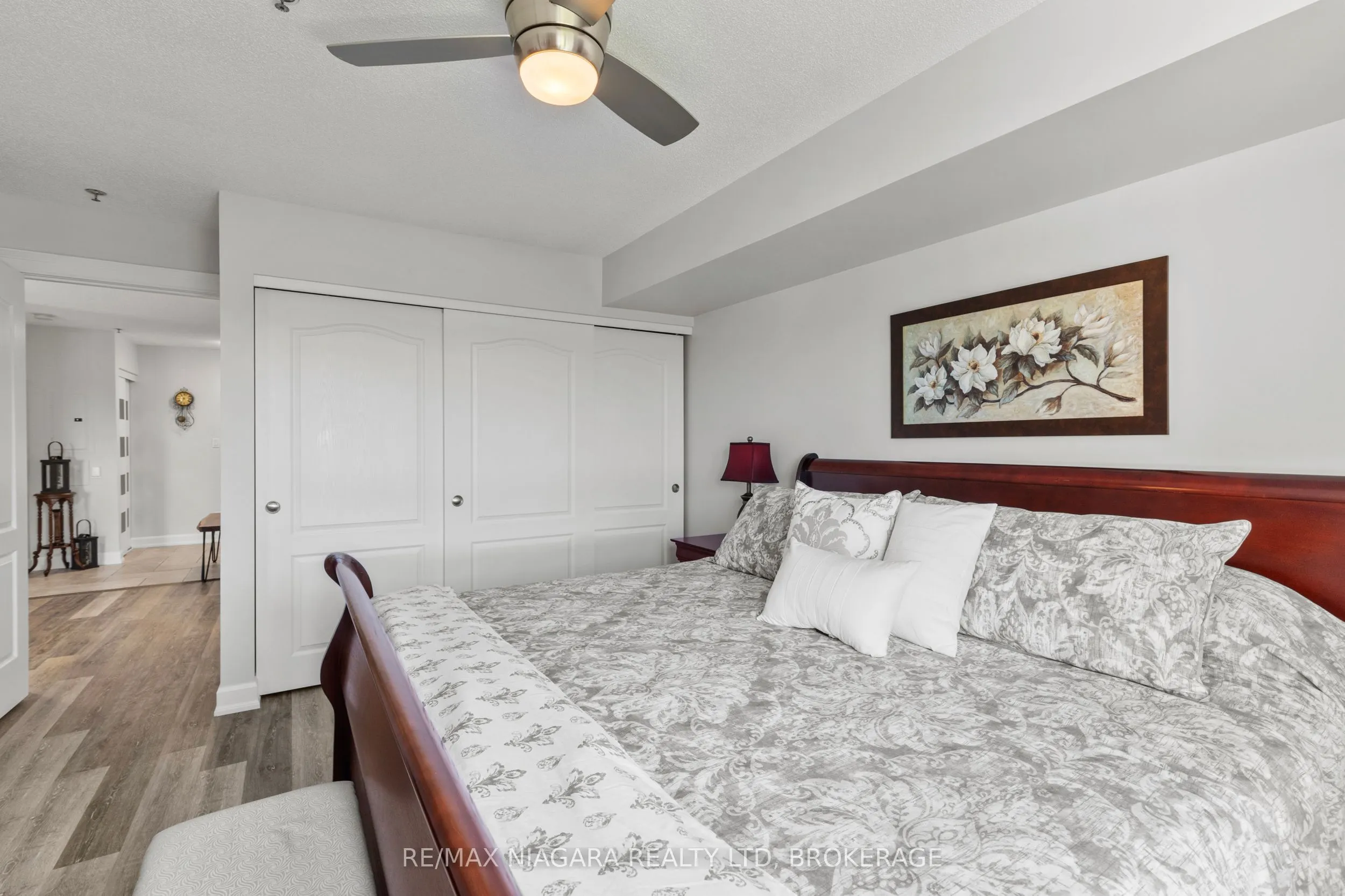 330 PRINCE CHARLES Drive, #1304