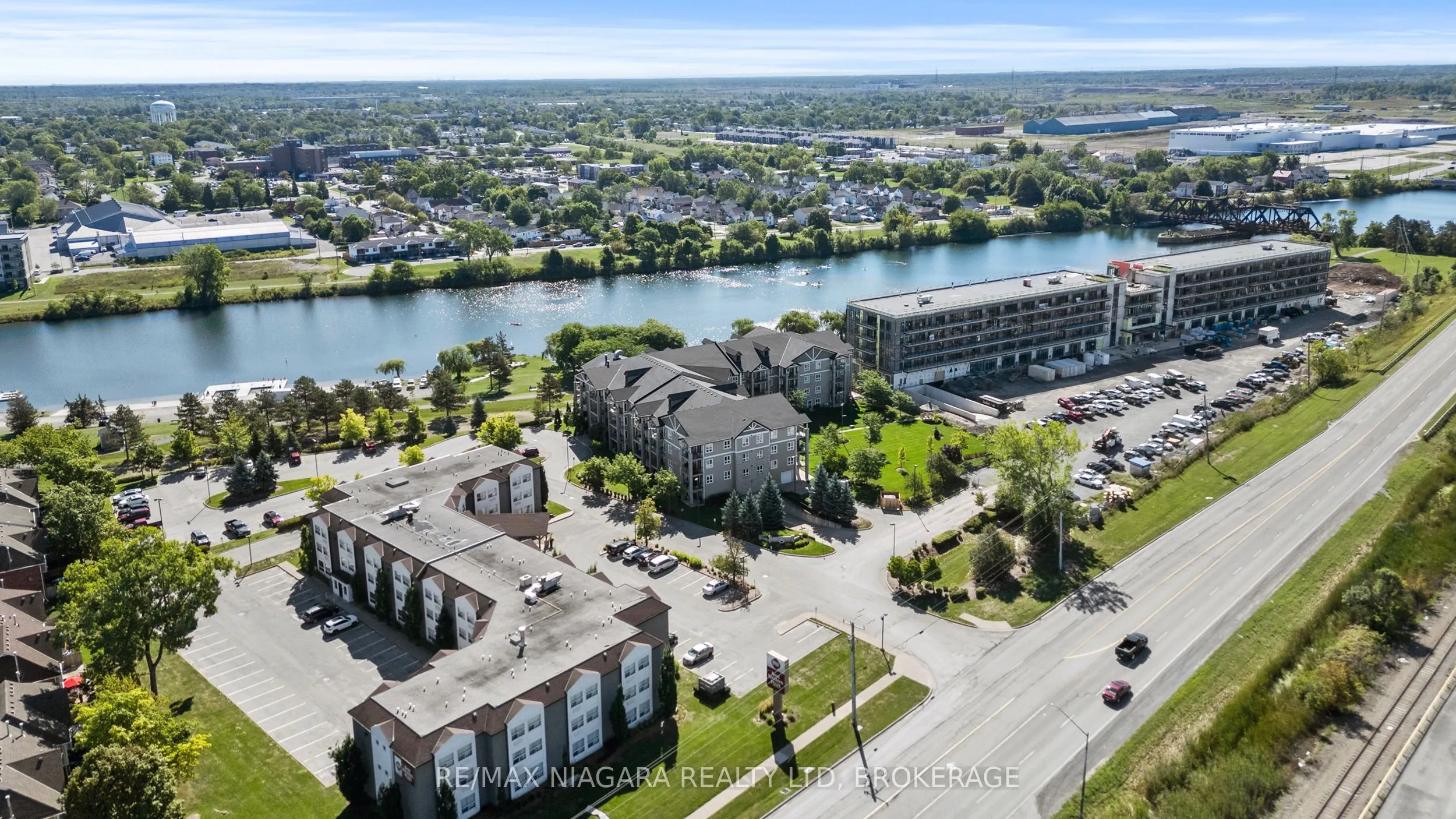 330 PRINCE CHARLES Drive, #1304