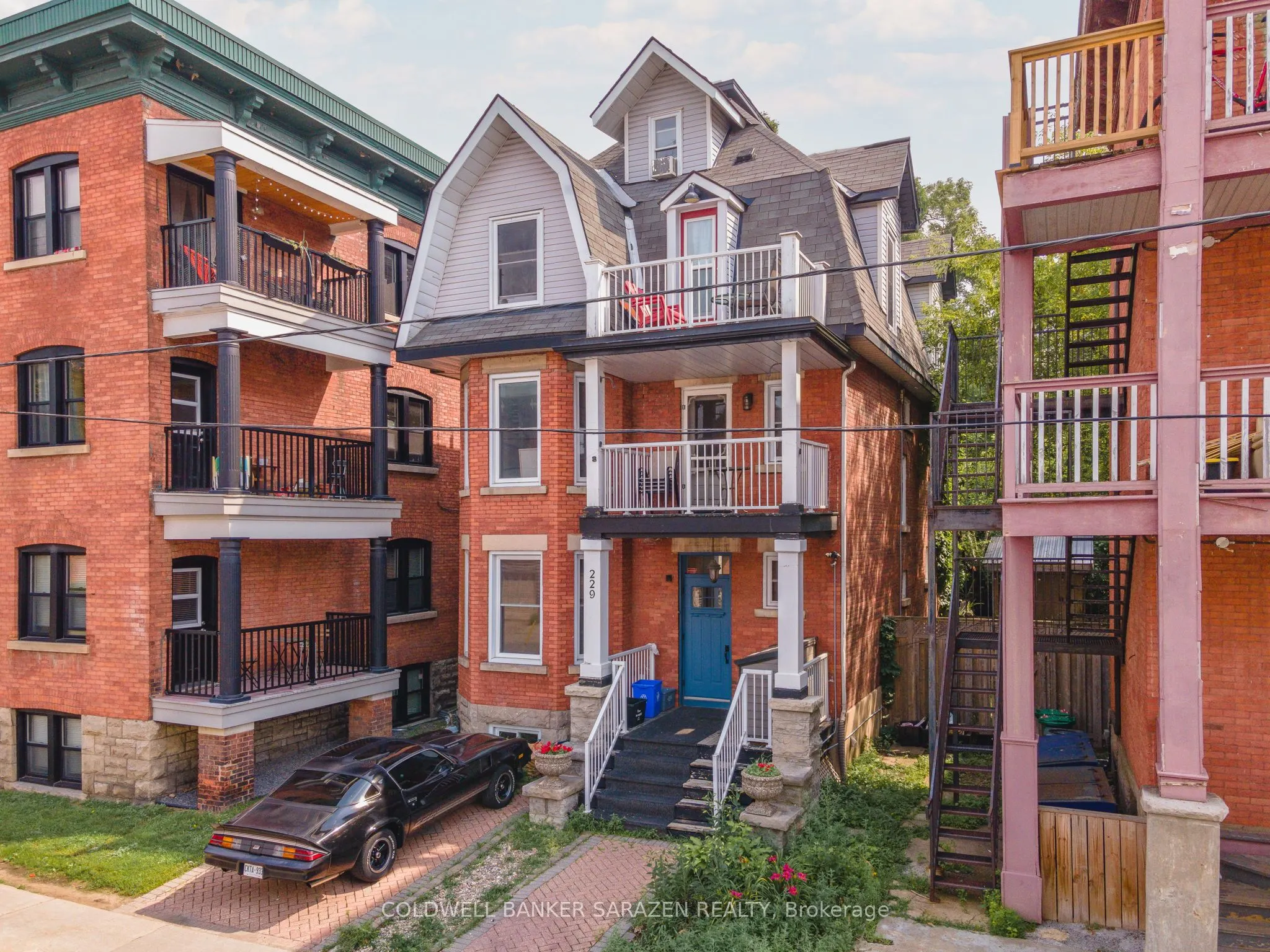 229 Charlotte Street