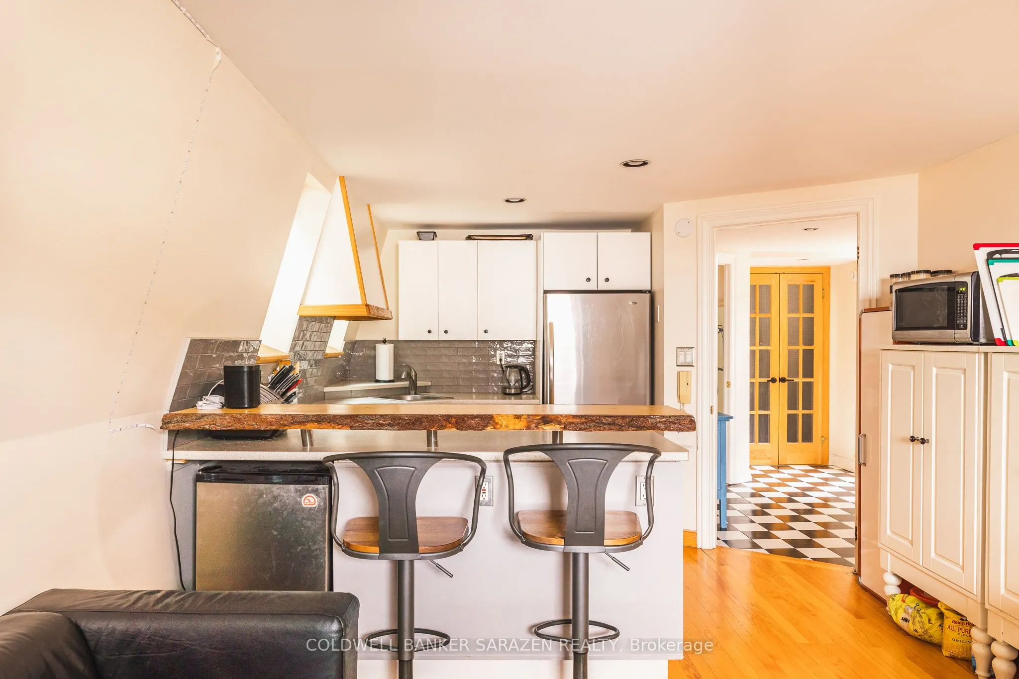 229 Charlotte Street