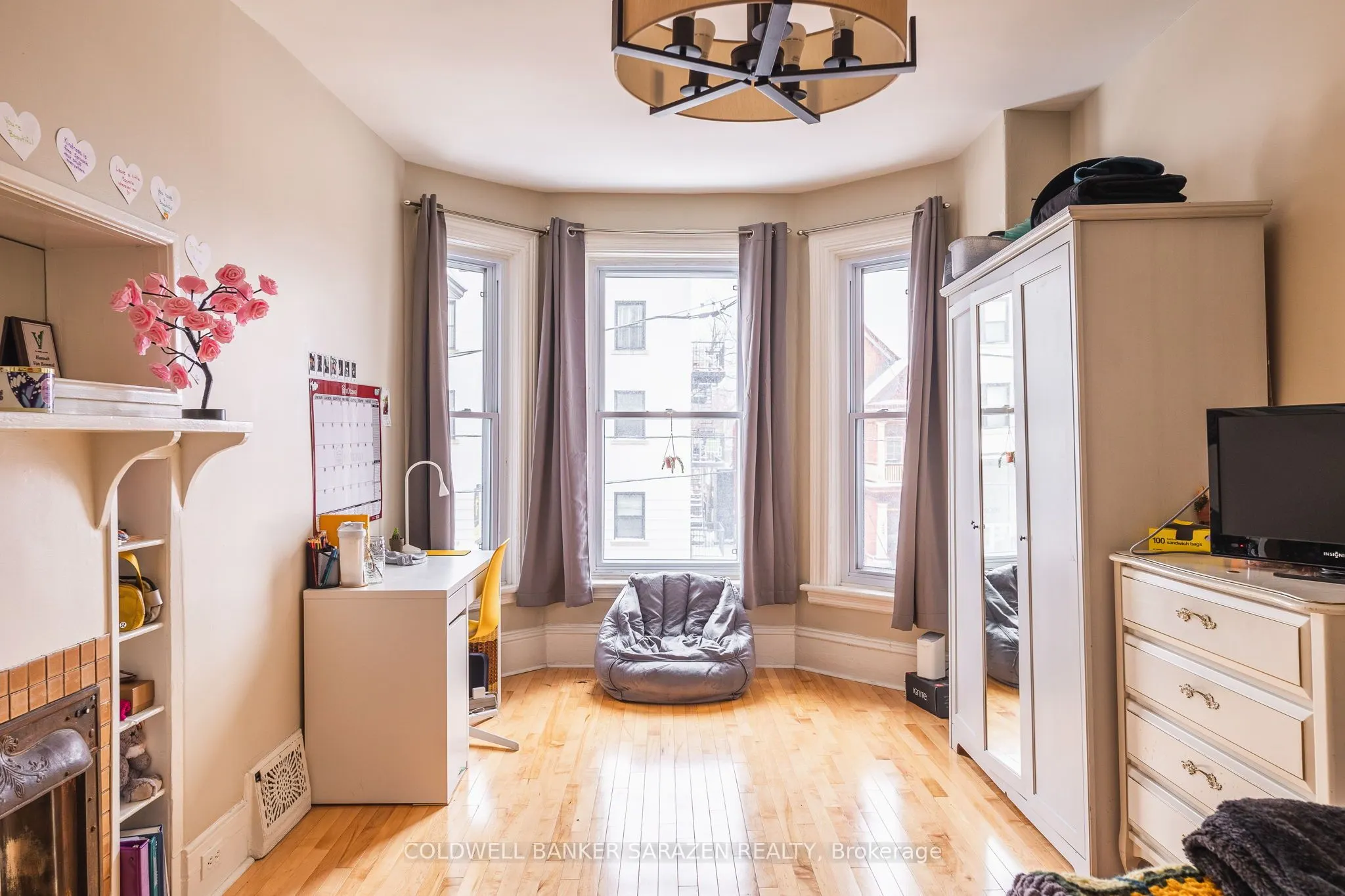 229 Charlotte Street