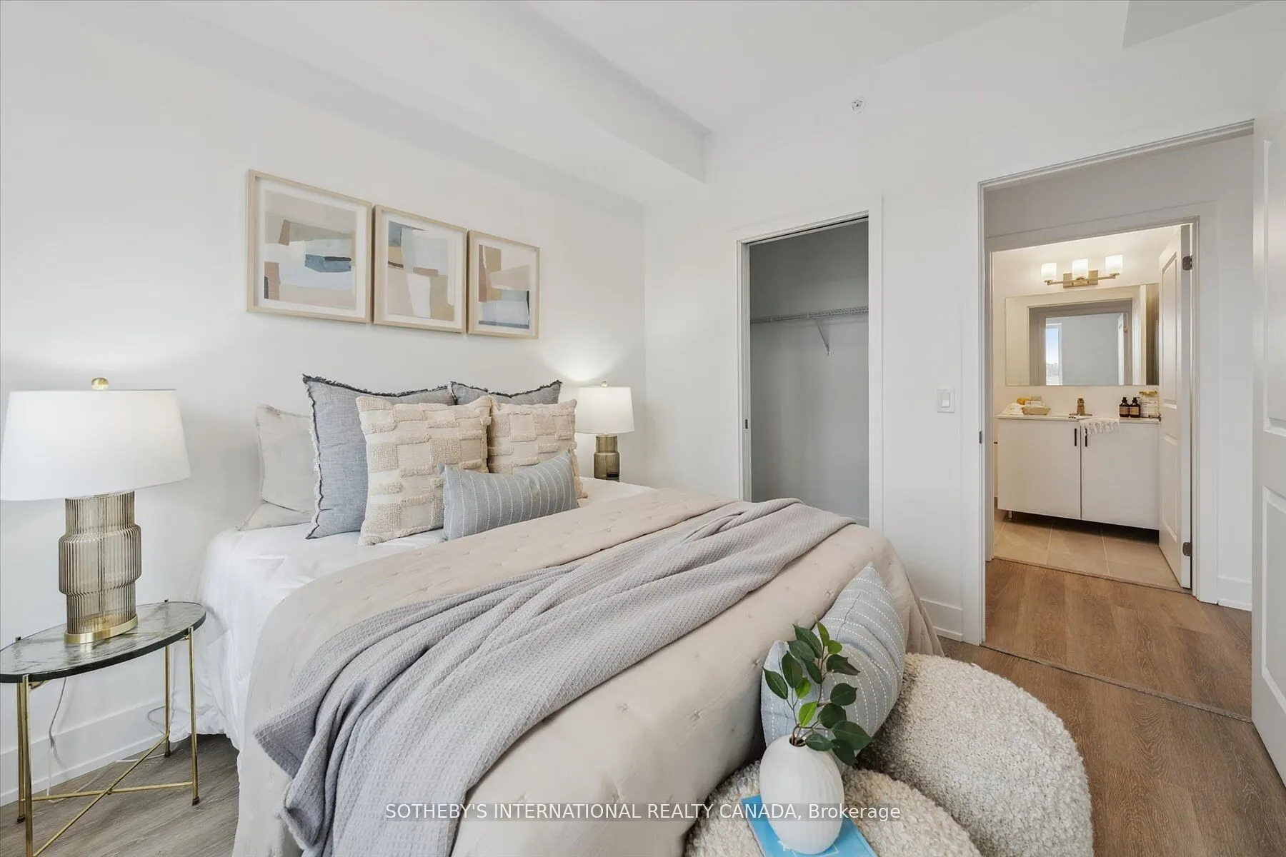 19B West Street N, #306