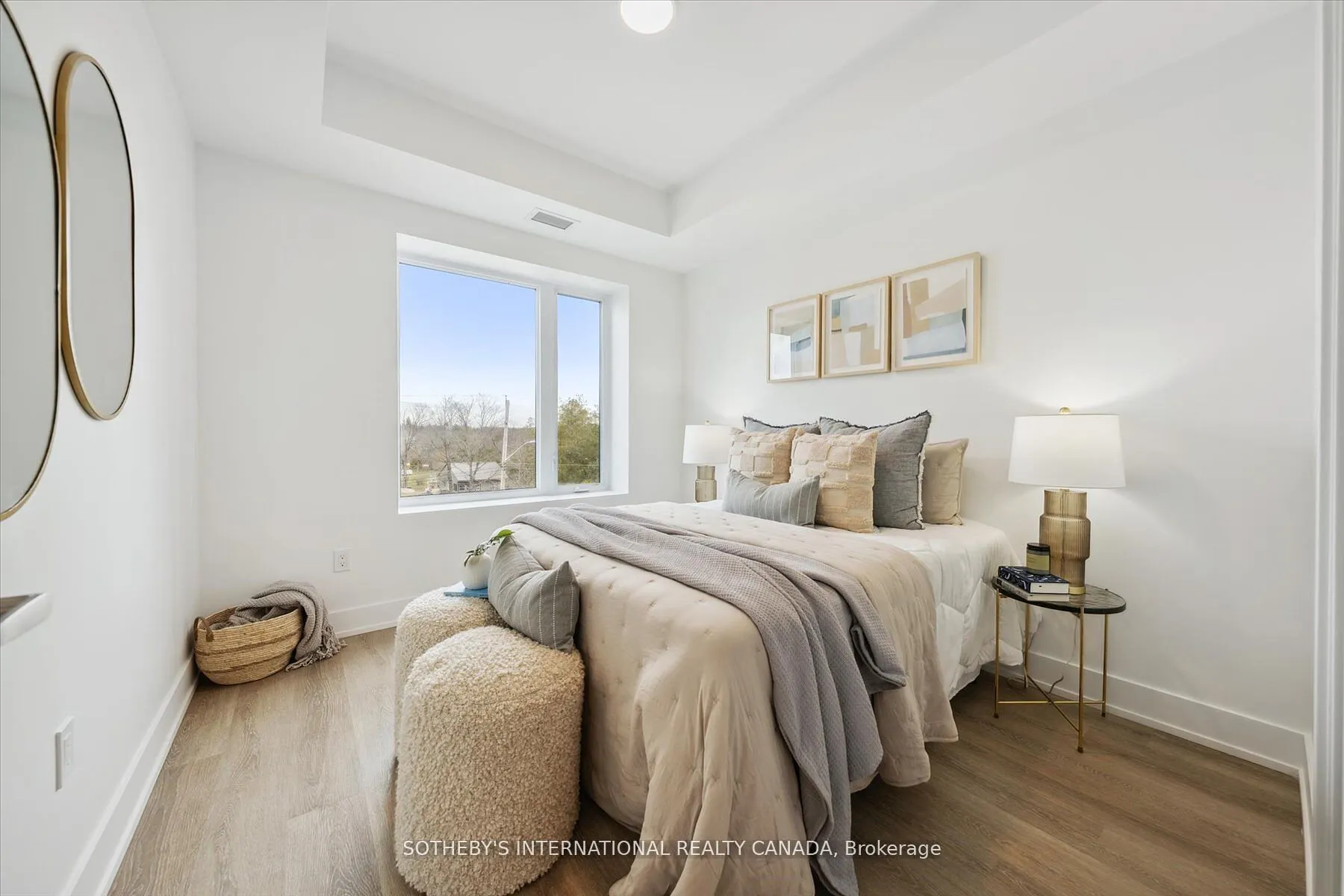 19B West Street N, #306