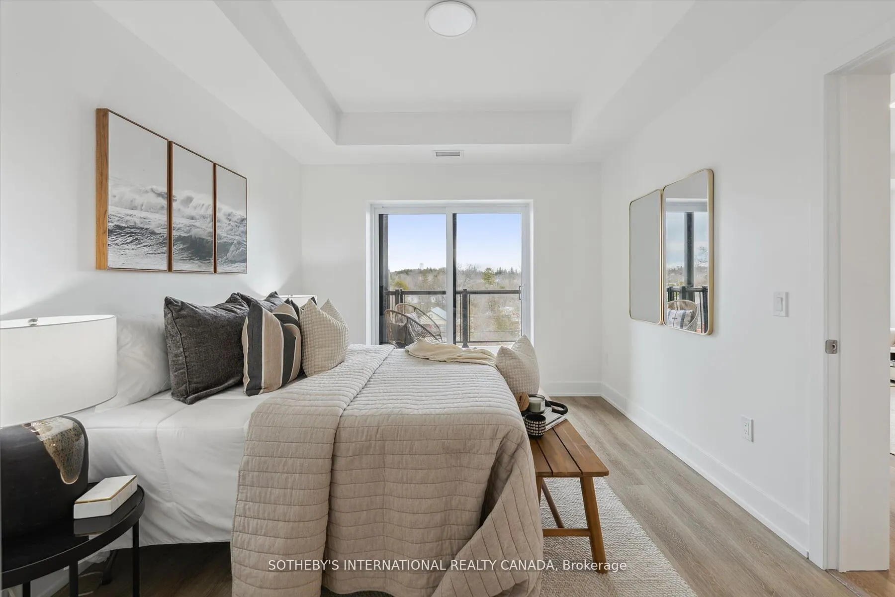 19B West Street N, #306